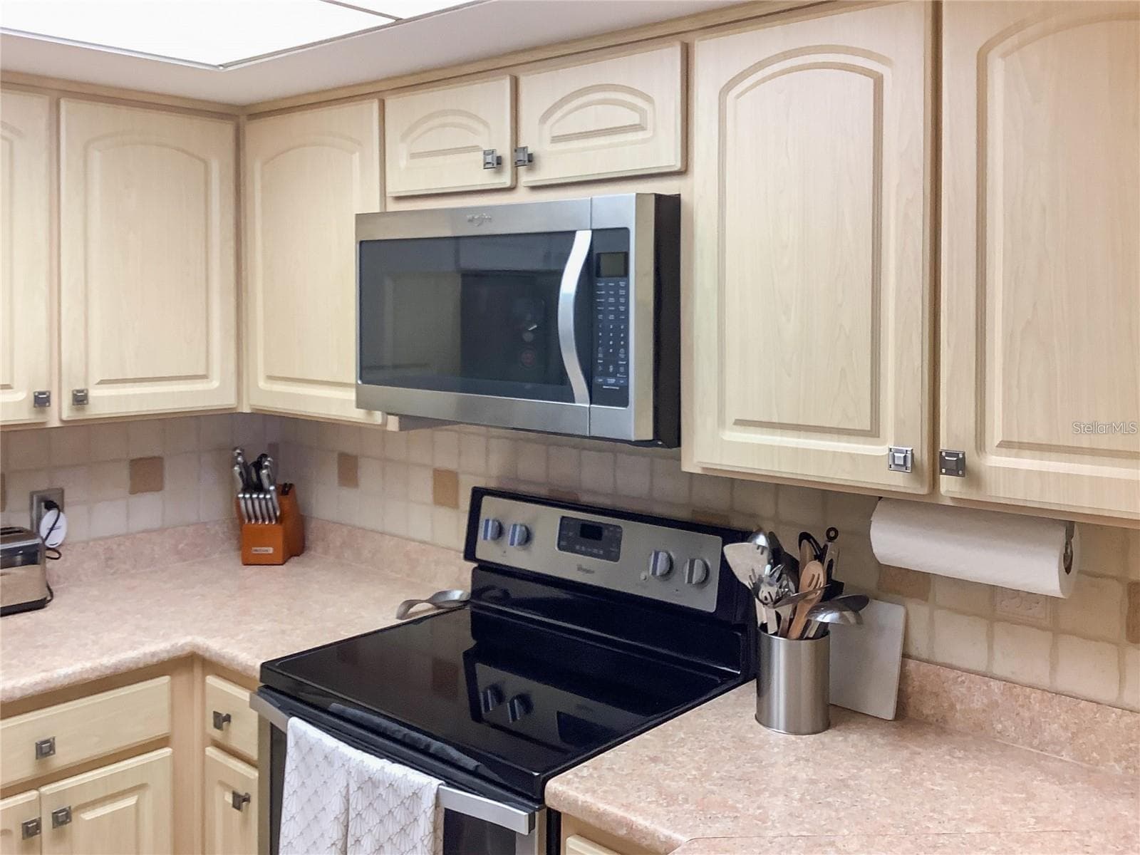 kitchen - 4736 JASPER DR #207, NEW PORT RICHEY