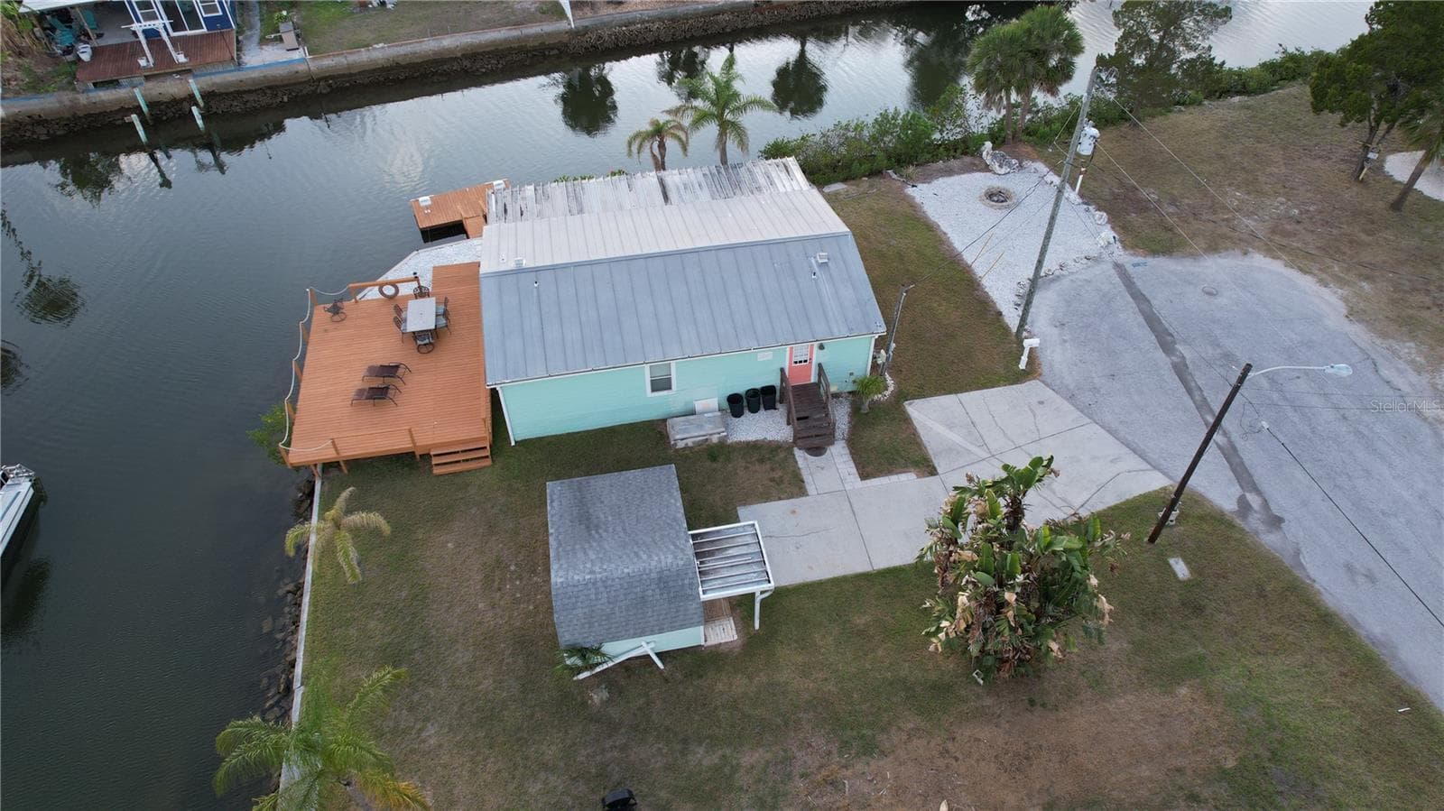 Manufactured Home at 6724 GULL LN, HUDSON, photo 3 of 41