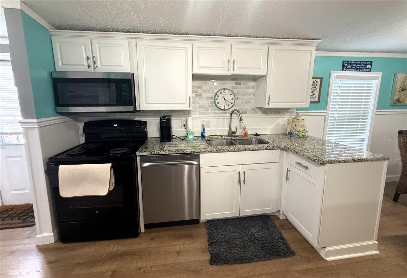 Manufactured Home at 6724 GULL LN, HUDSON, photo 17 of 41