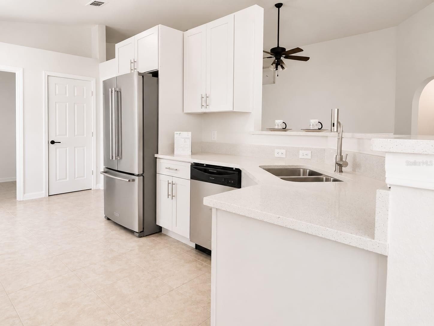 Single Family Residence at 210 FAIRFIELD DR, SANFORD, photo 5 of 13