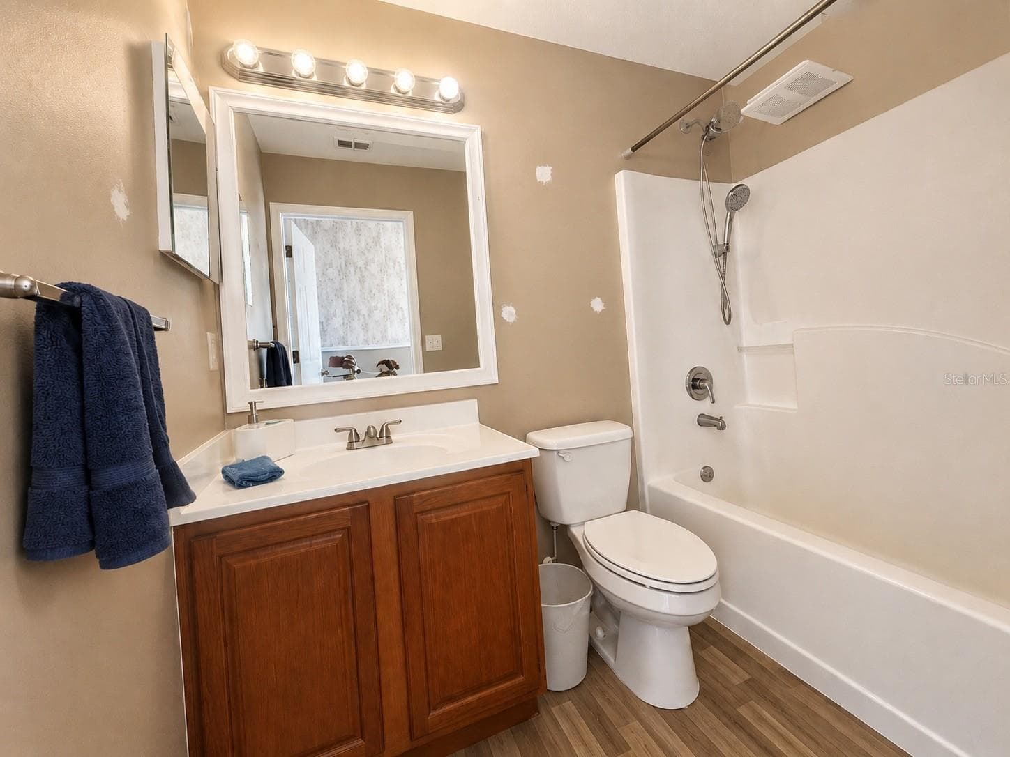Single Family Residence at 2221 PARIA LN, KISSIMMEE, photo 7 of 33