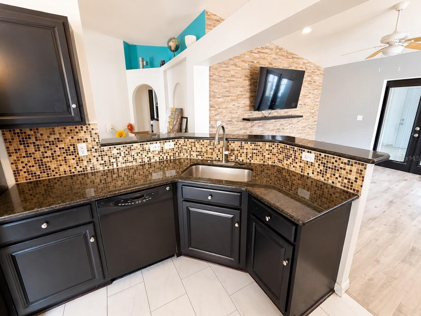 Single Family Residence at 2221 PARIA LN, KISSIMMEE, photo 10 of 33
