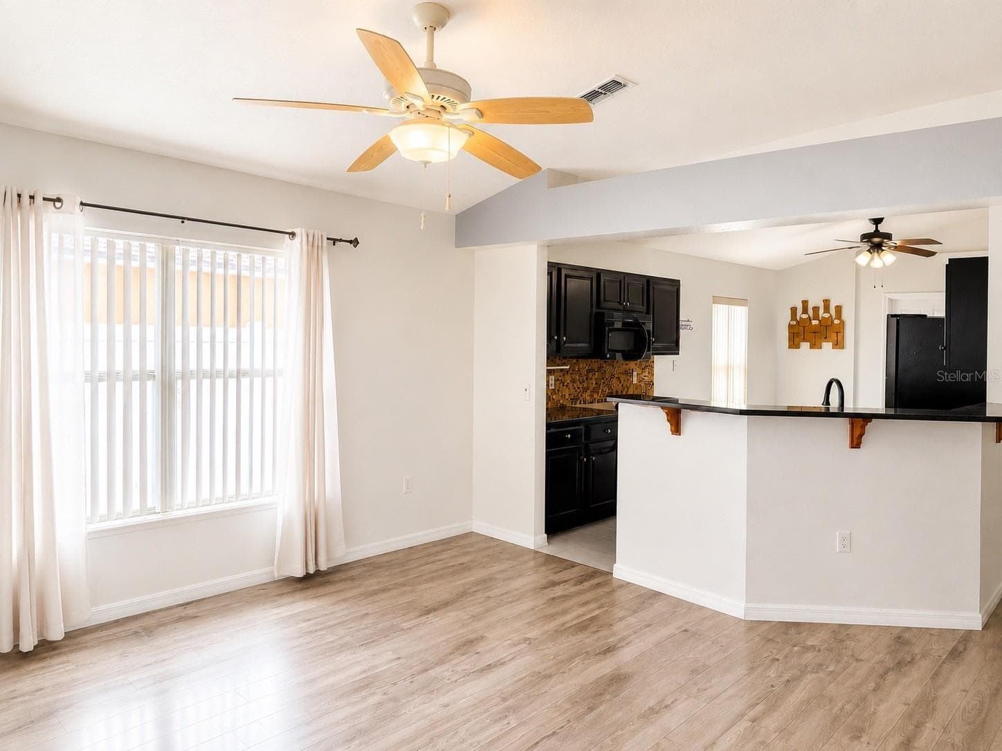 Single Family Residence at 2221 PARIA LN, KISSIMMEE, photo 14 of 33
