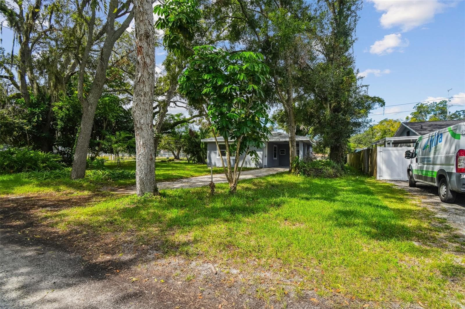Single Family Residence at 6502 N 31ST ST, TAMPA, photo 2 of 59