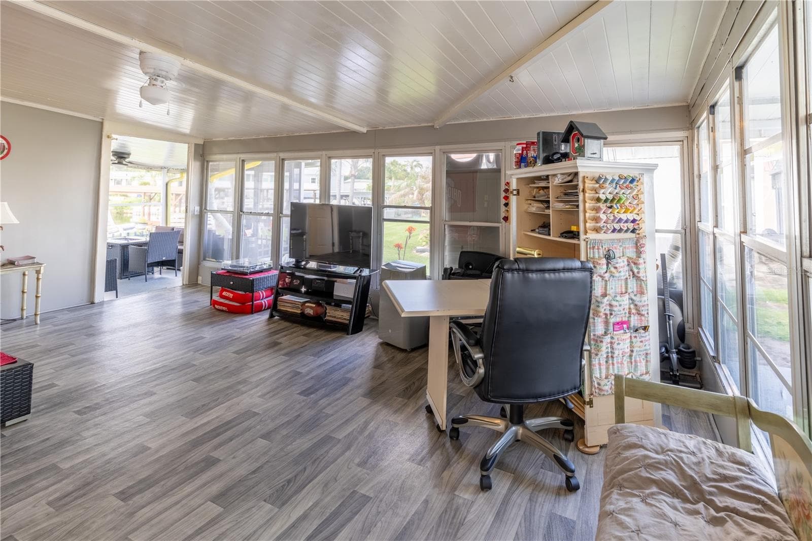 Manufactured Home at 1004 TODD WAY, TAVARES, photo 18 of 49