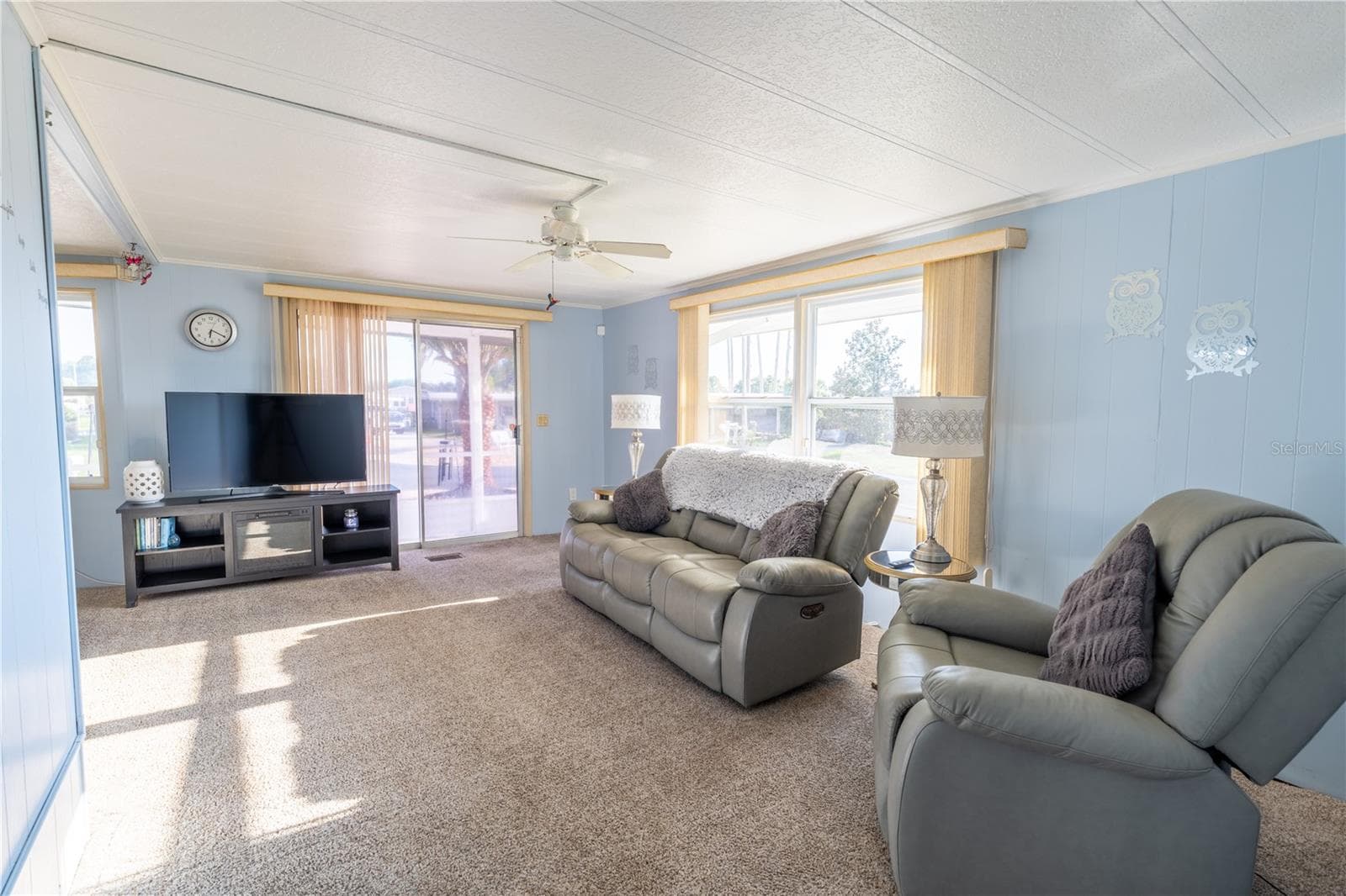 Manufactured Home at 1004 TODD WAY, TAVARES, photo 24 of 49