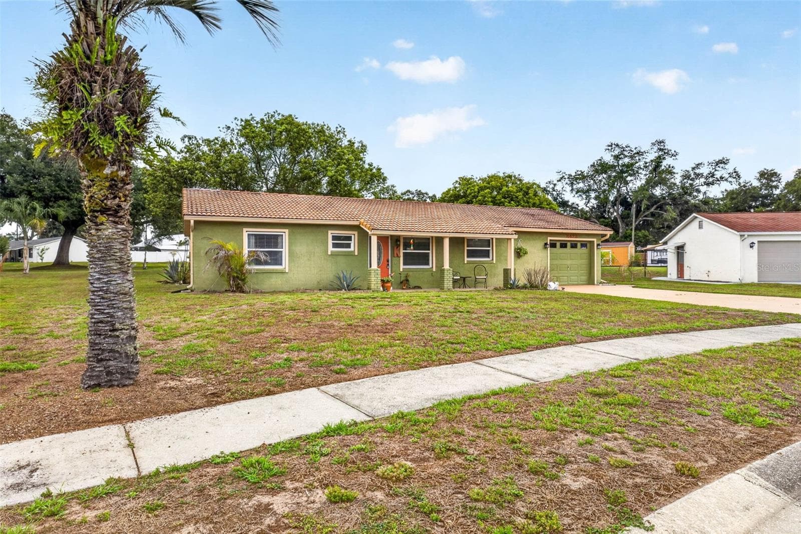 Single Family Residence at 8429 JACQUELINE CT, ZEPHYRHILLS, photo 2 of 57