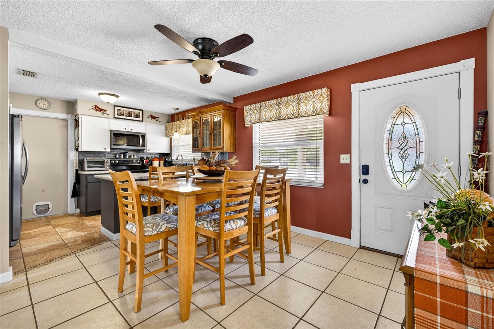 Single Family Residence at 8429 JACQUELINE CT, ZEPHYRHILLS, photo 7 of 57