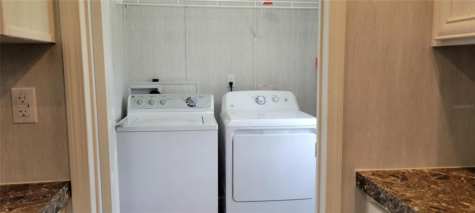 Manufactured Home at 11625 NW 20TH ST, OCALA, photo 22 of 29