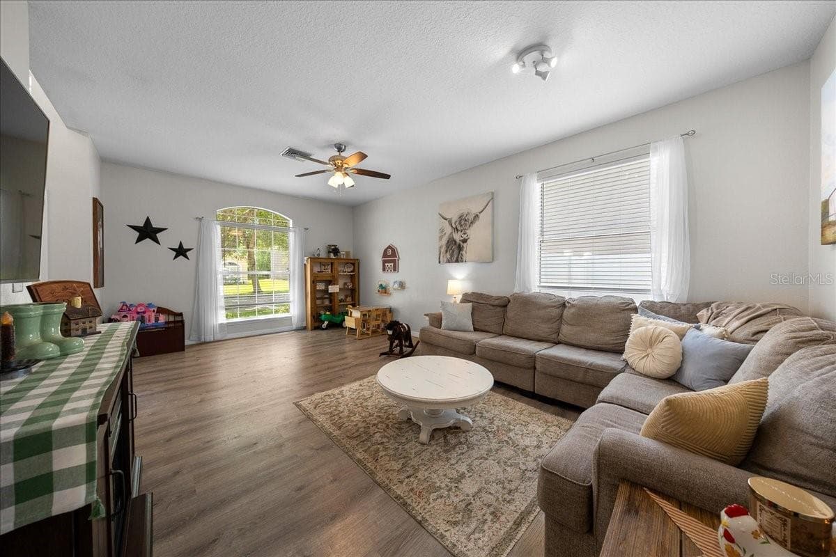 Single Family Residence at 12044 COLONY LAKES BLVD, NEW PORT RICHEY, photo 14 of 51
