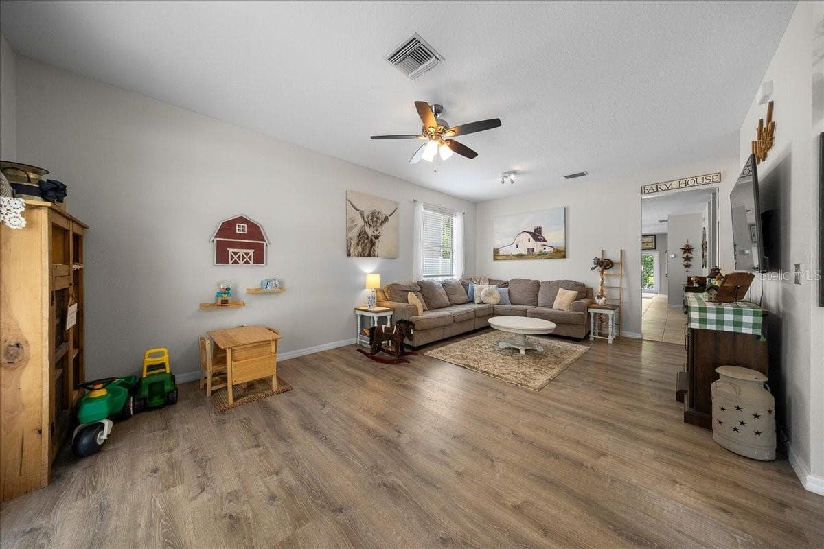 Single Family Residence at 12044 COLONY LAKES BLVD, NEW PORT RICHEY, photo 15 of 51