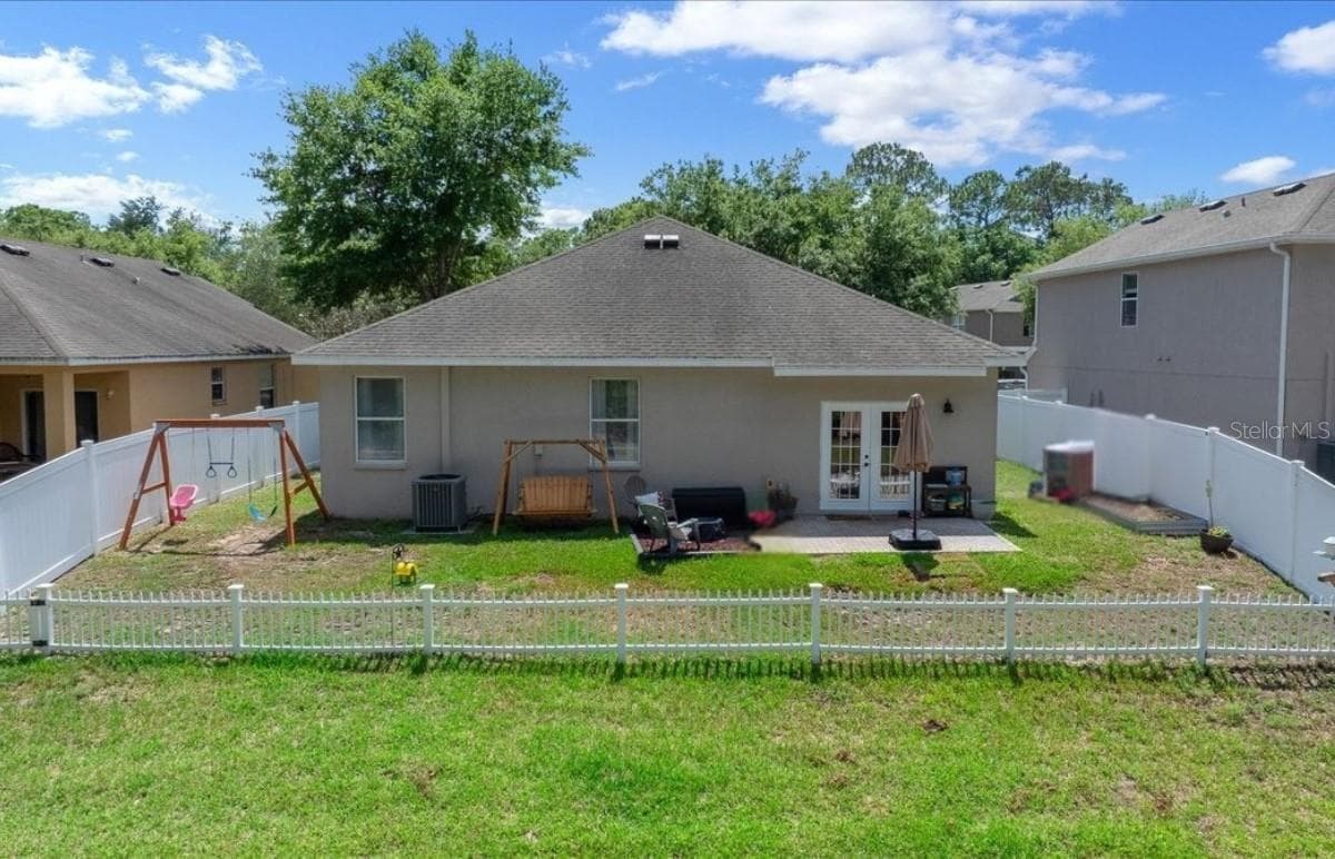 Single Family Residence at 12044 COLONY LAKES BLVD, NEW PORT RICHEY, photo 32 of 51