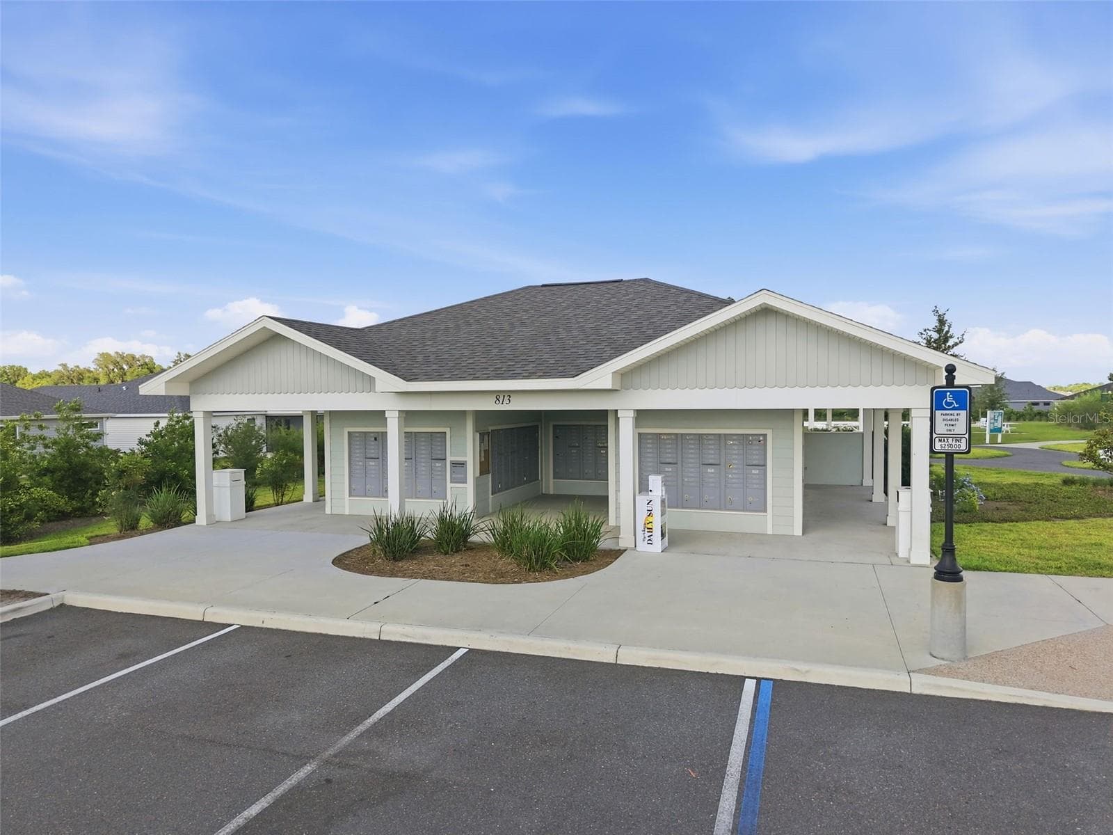 Villa at 862 SPRING AVE, THE VILLAGES, photo 43 of 52