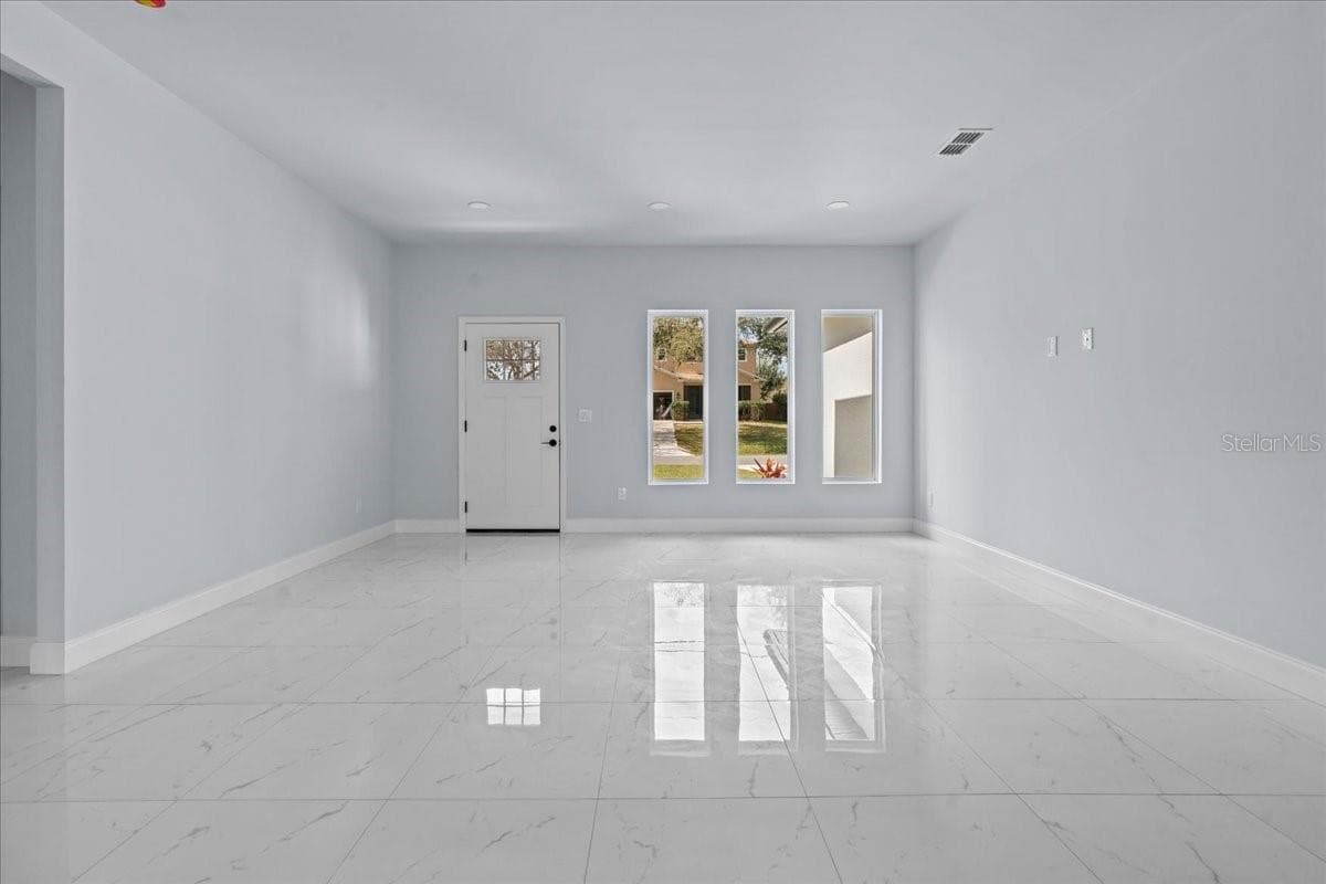 Single Family Residence at 2875 E SLATER DR, DELTONA, photo 7 of 40