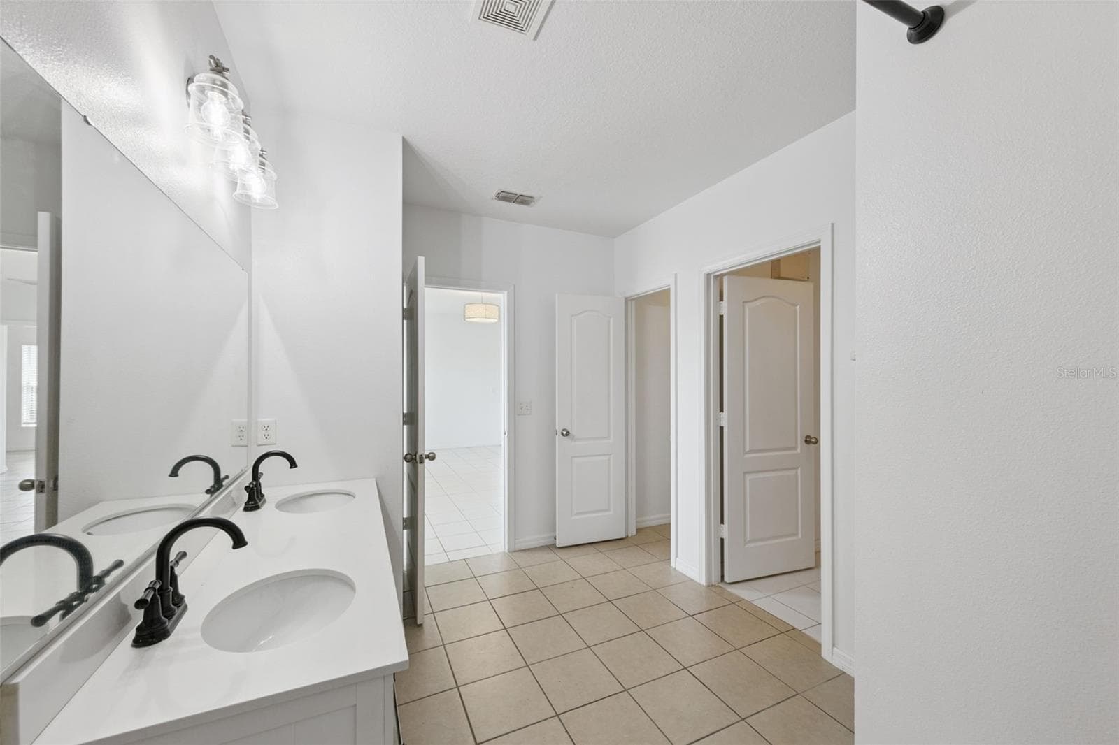 Single Family Residence at 4619 CABALERRO TRL, KISSIMMEE, photo 27 of 62