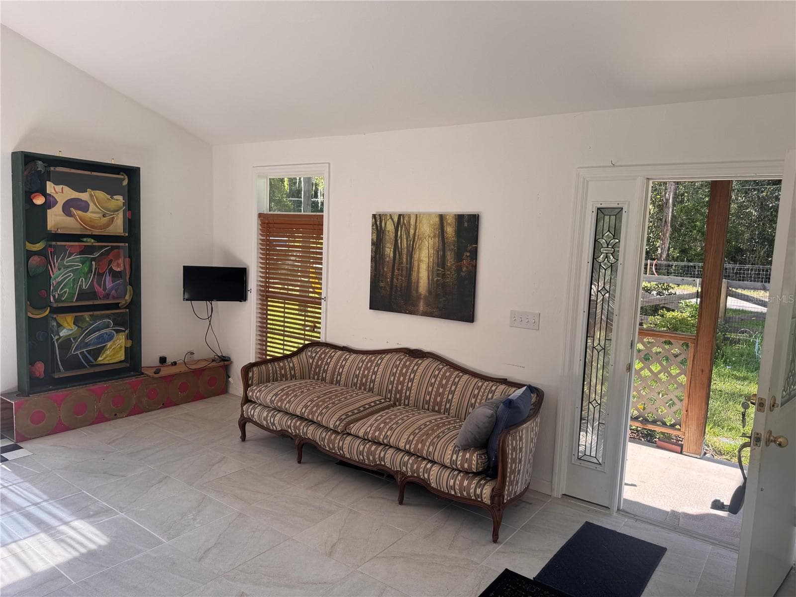 Single Family Residence at 103 GROVE ST, MELROSE, photo 8 of 28