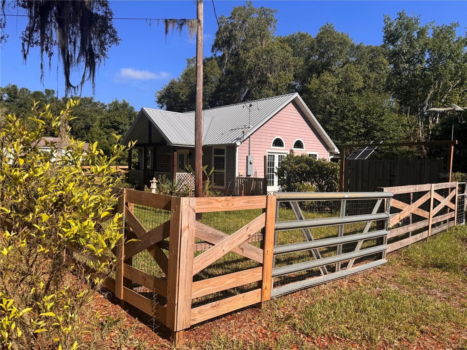 Single Family Residence at 103 GROVE ST, MELROSE, photo 26 of 28