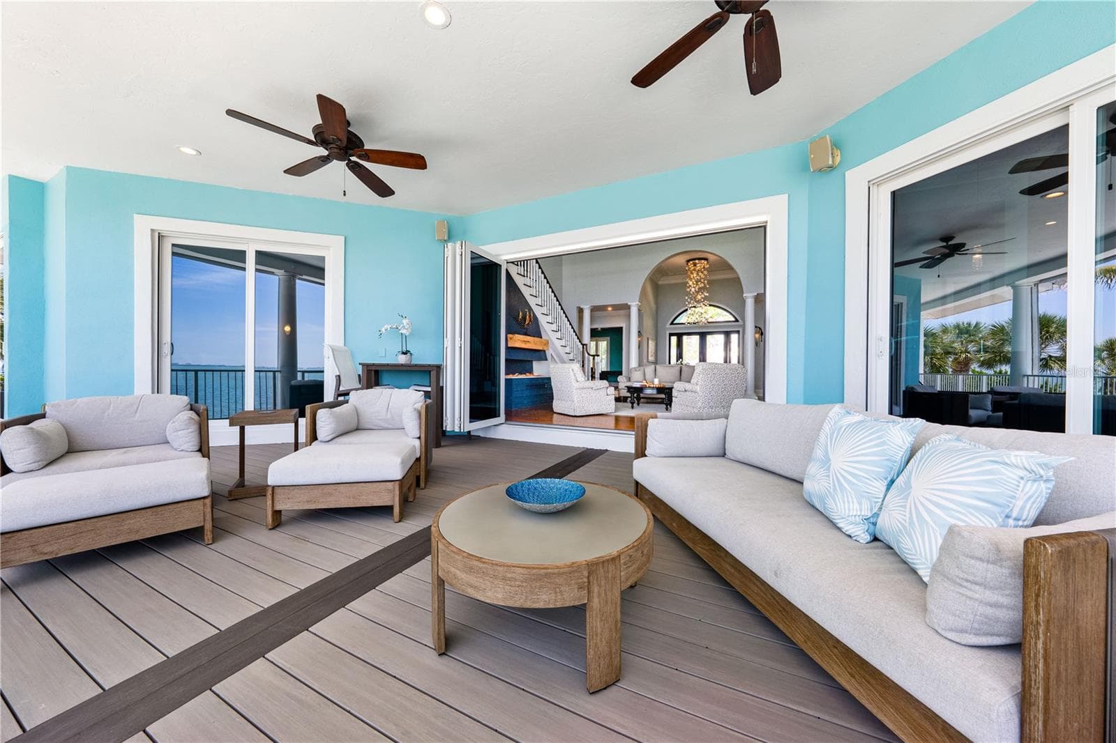 Single Family Residence at 350 S SHORE DR, SARASOTA, photo 14 of 69