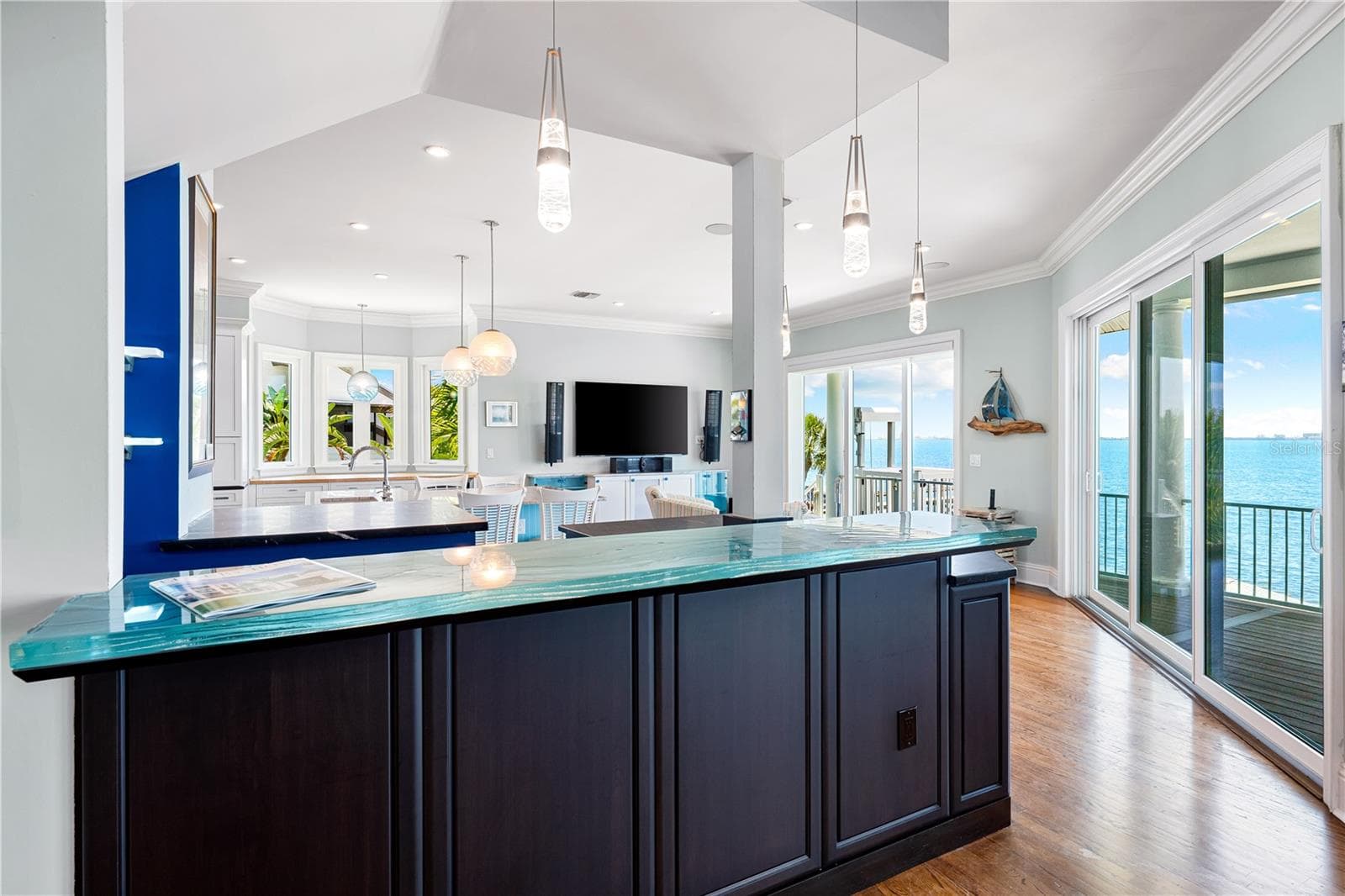 Single Family Residence at 350 S SHORE DR, SARASOTA, photo 18 of 69