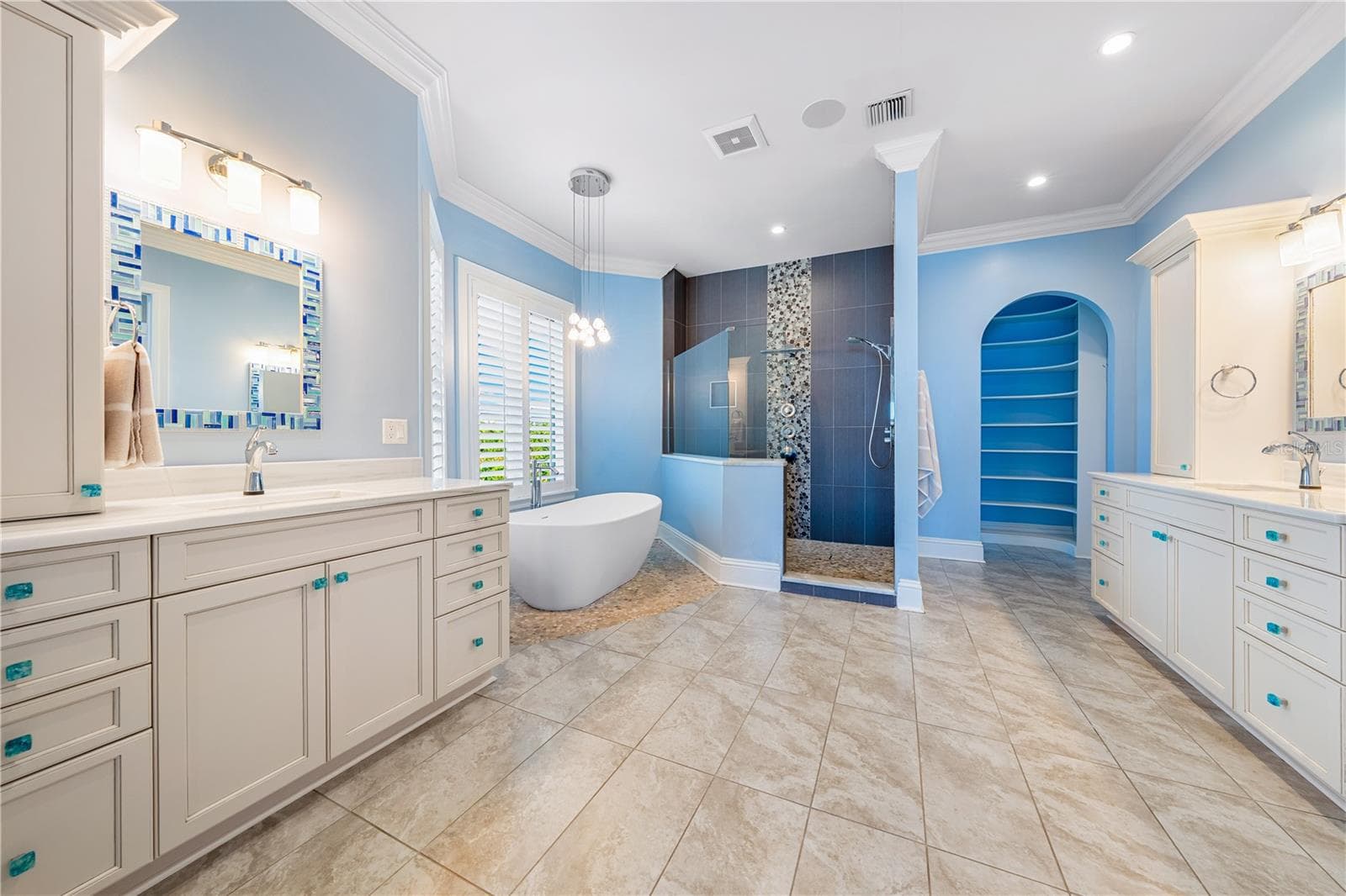 Single Family Residence at 350 S SHORE DR, SARASOTA, photo 28 of 69