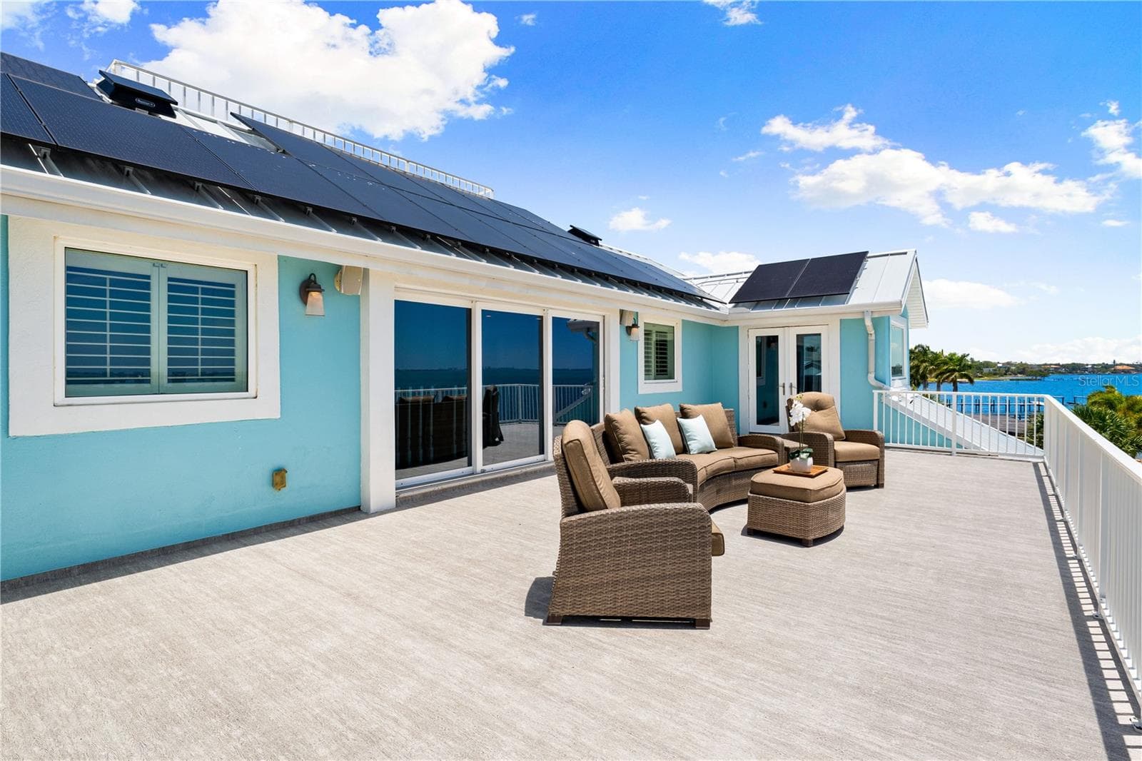 Single Family Residence at 350 S SHORE DR, SARASOTA, photo 38 of 69
