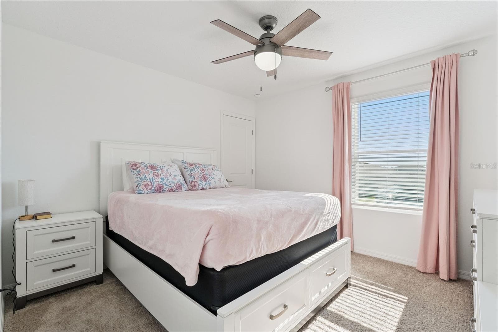 Single Family Residence at 1111 CALICO POINTE CIR, GROVELAND, photo 23 of 53