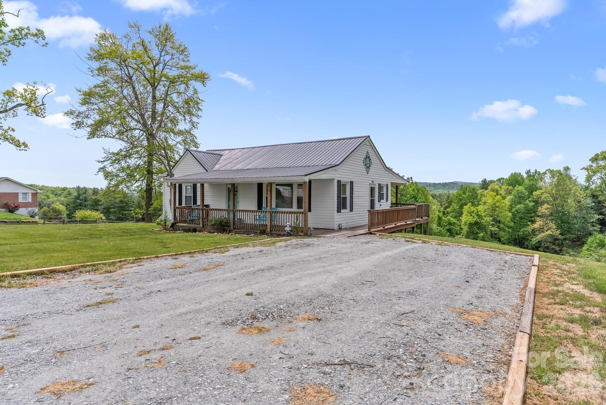 Single Family Residence at 4532 NC Hwy 18 None N, Sparta, photo 6 of 48