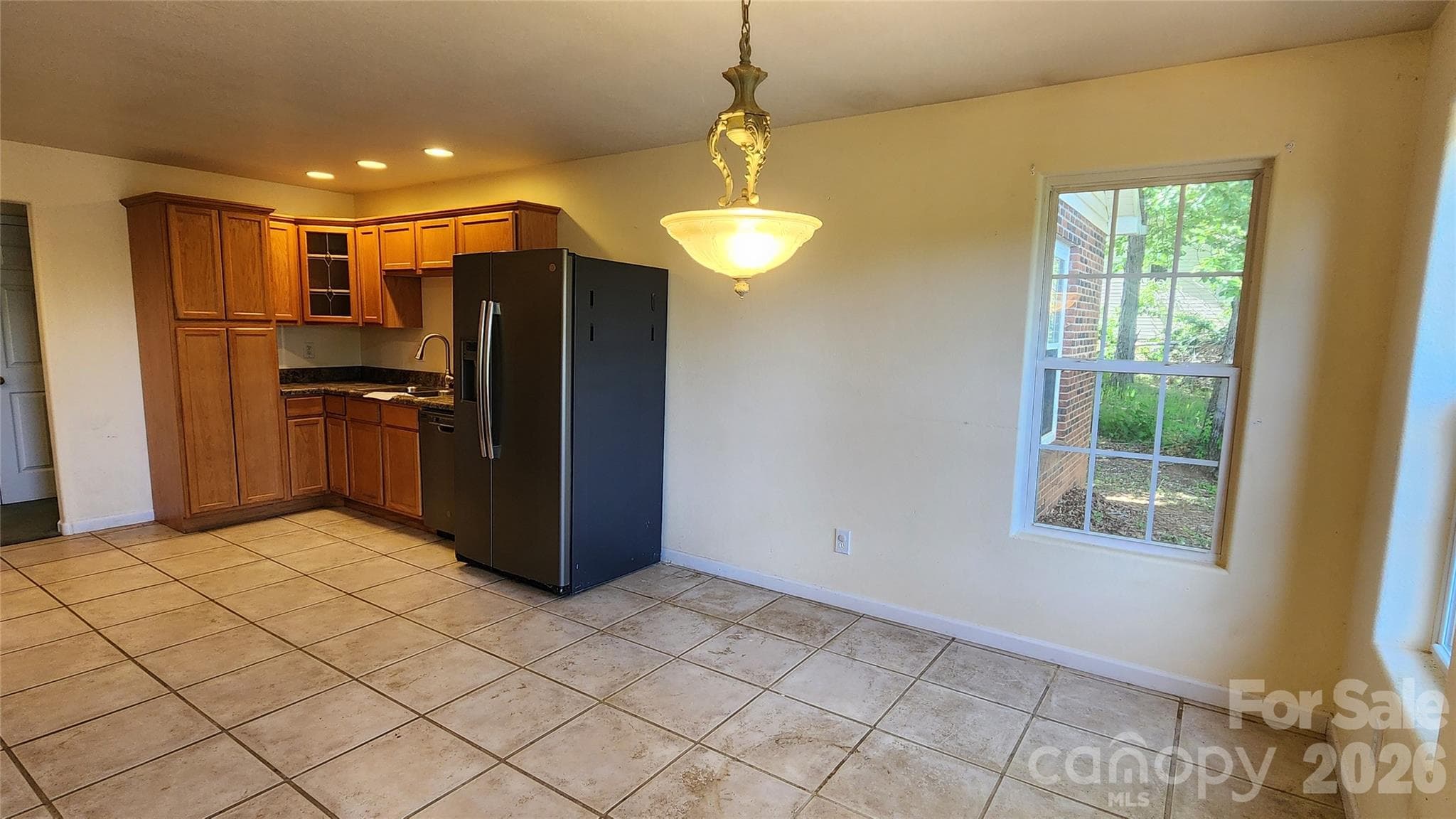 Dining Area - 200 Park Place, Morganton