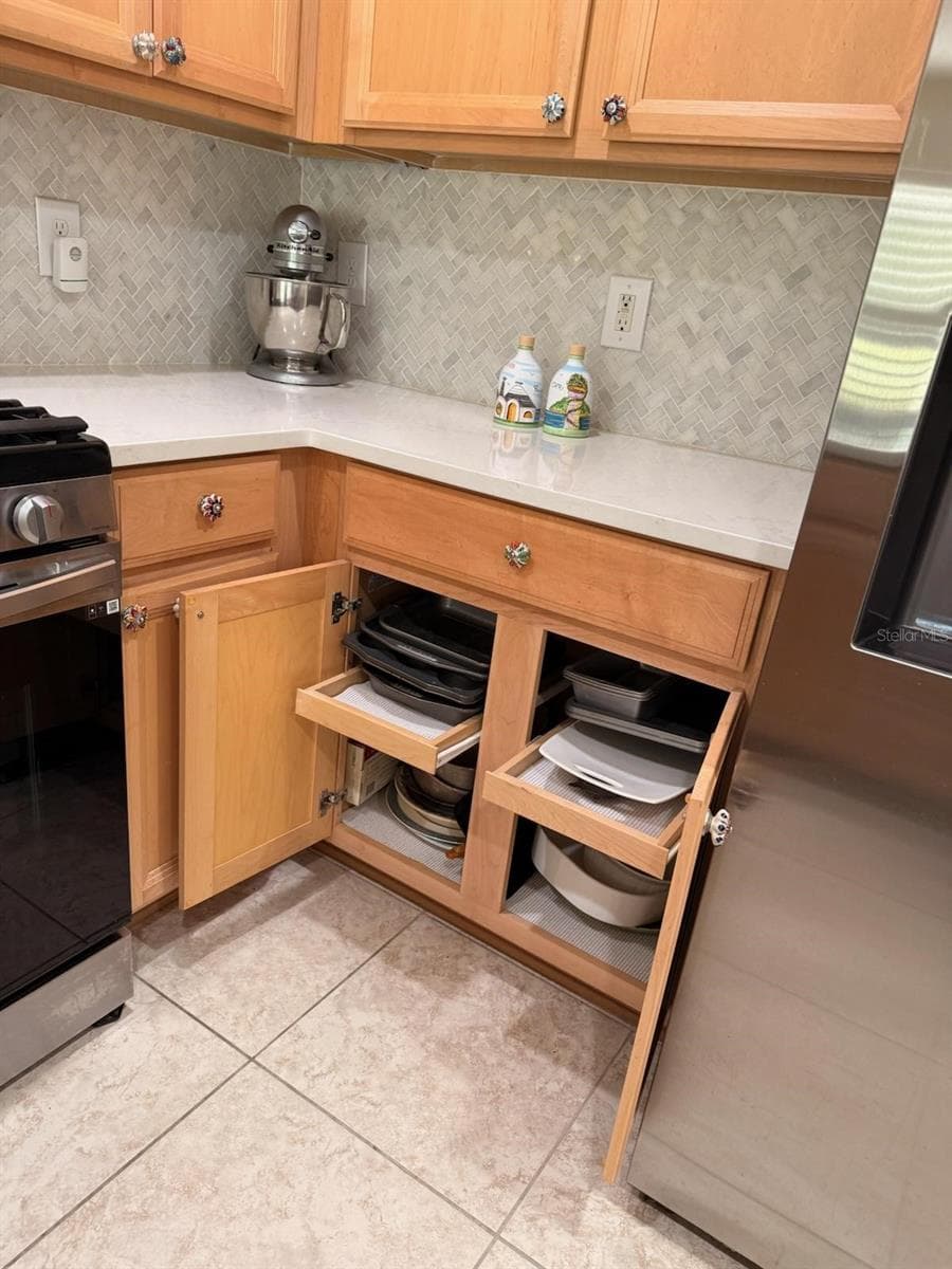 Single Family Residence at 16023 SW 14TH AVENUE RD, OCALA, photo 13 of 56