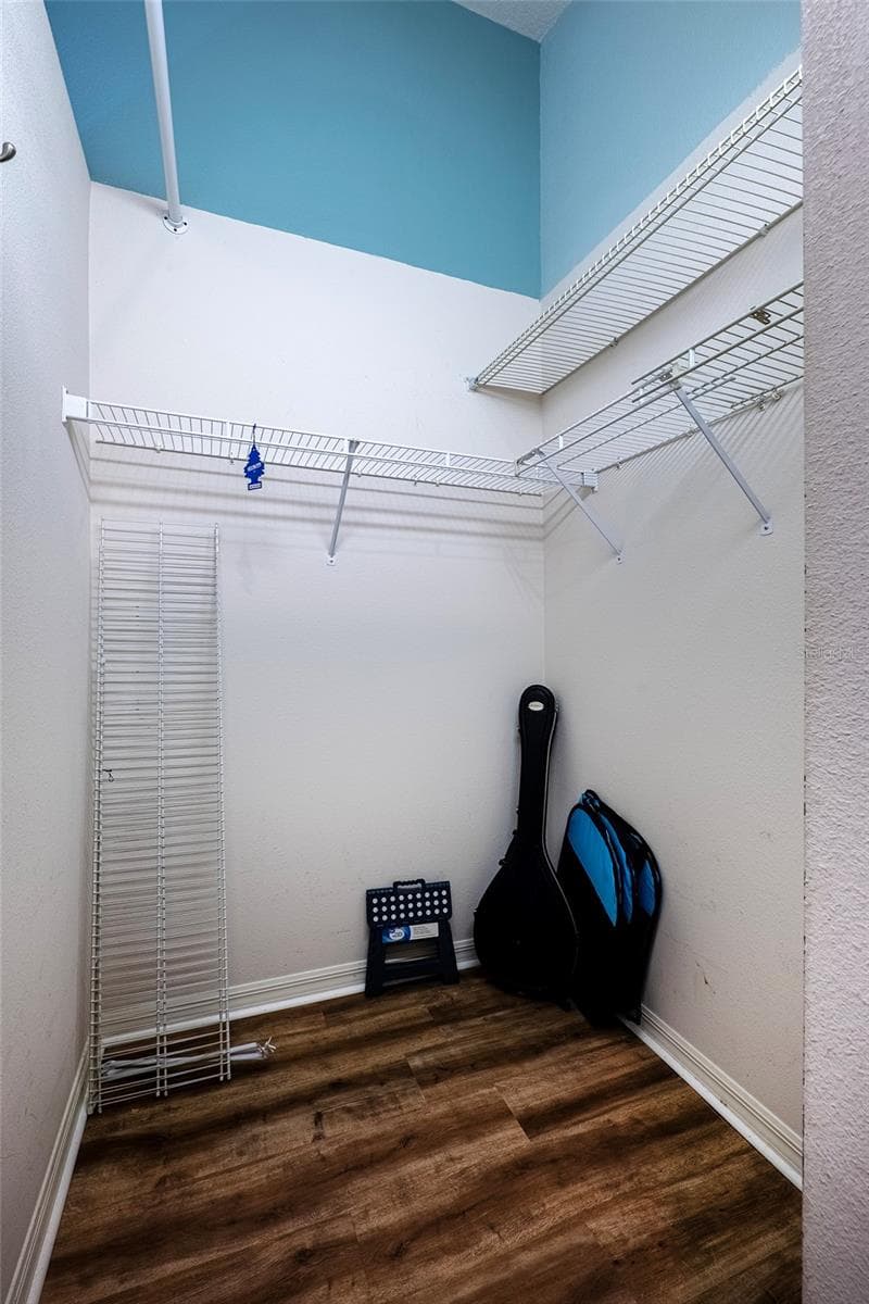 Single Family Residence at 13253 GOLF RIDGE PL, HUDSON, photo 20 of 54