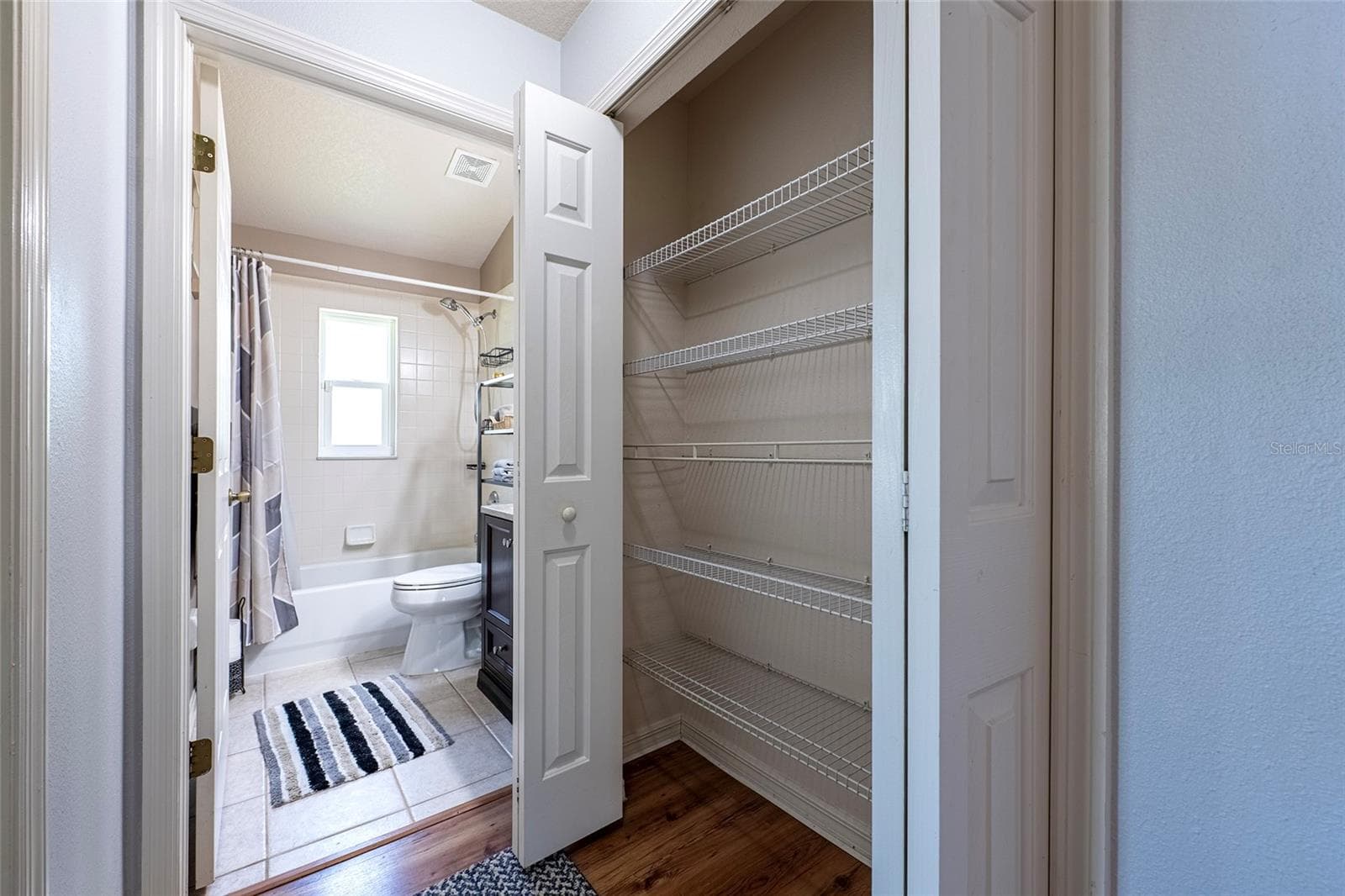 Single Family Residence at 13253 GOLF RIDGE PL, HUDSON, photo 25 of 54