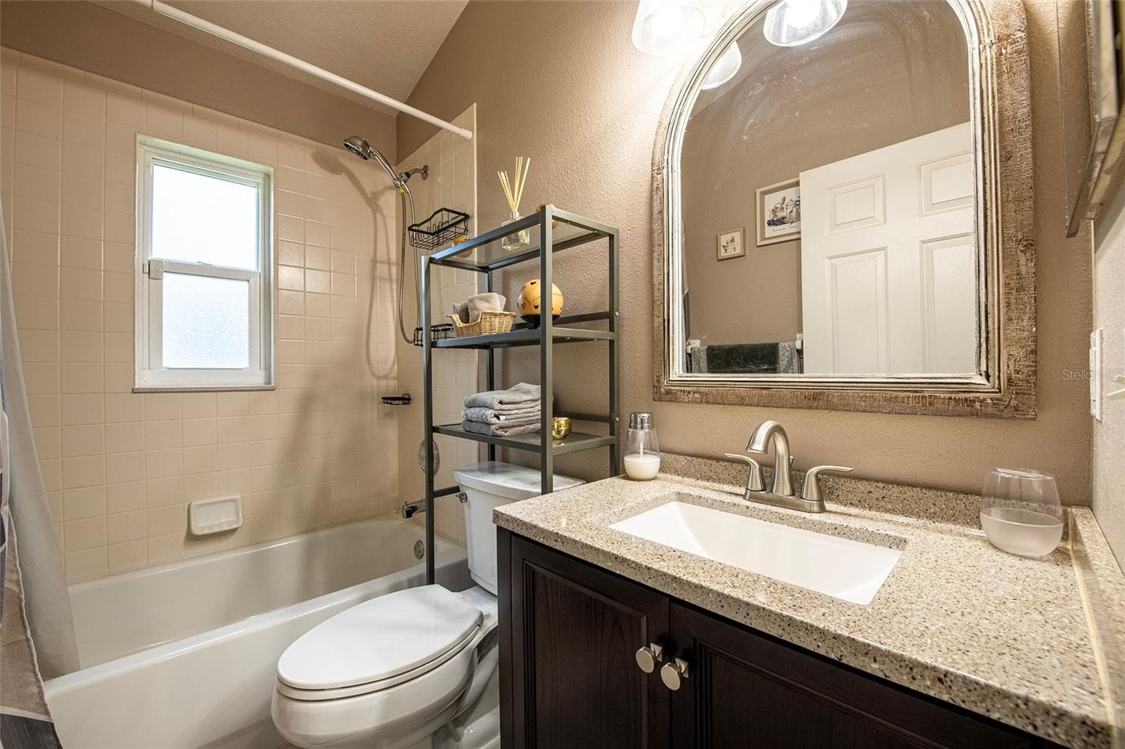Single Family Residence at 13253 GOLF RIDGE PL, HUDSON, photo 26 of 54