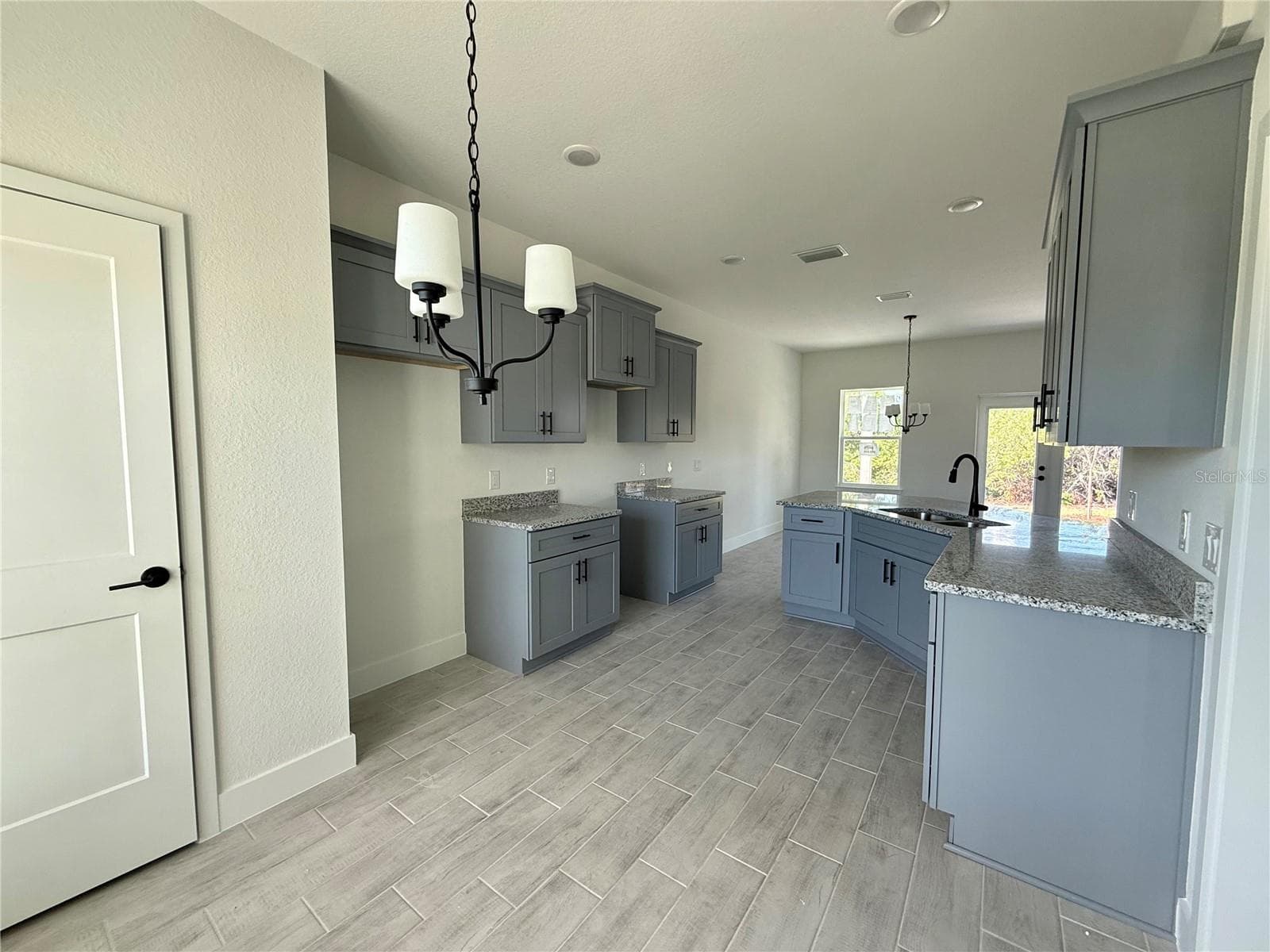 Single Family Residence at 27204 DEEP CREEK BLVD, PUNTA GORDA, photo 8 of 21