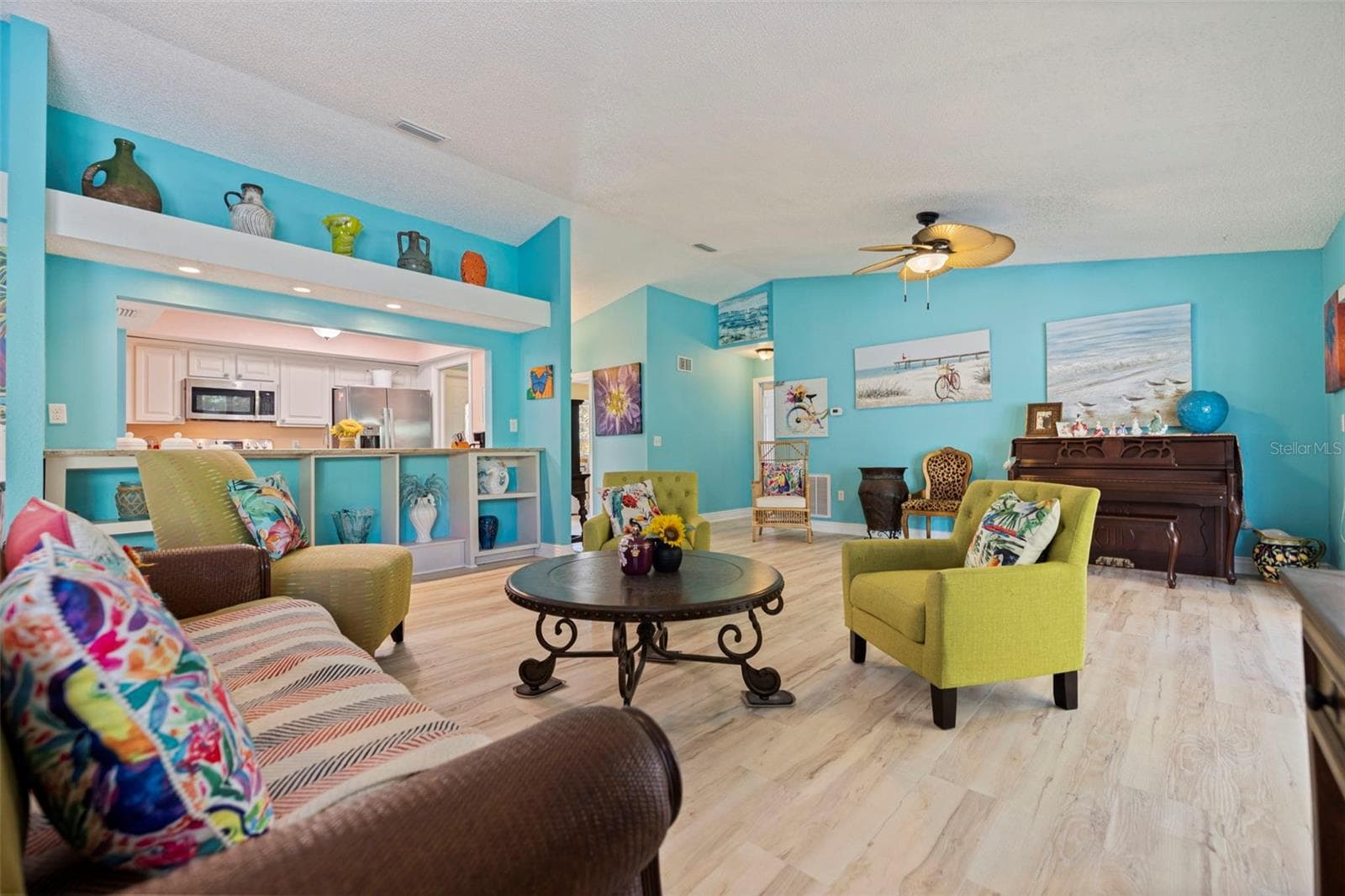 Single Family Residence at 201 58TH AVE S, ST PETERSBURG, photo 8 of 46