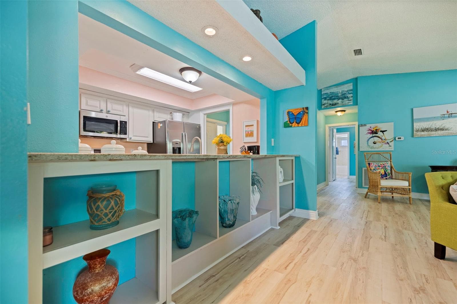 Single Family Residence at 201 58TH AVE S, ST PETERSBURG, photo 9 of 46