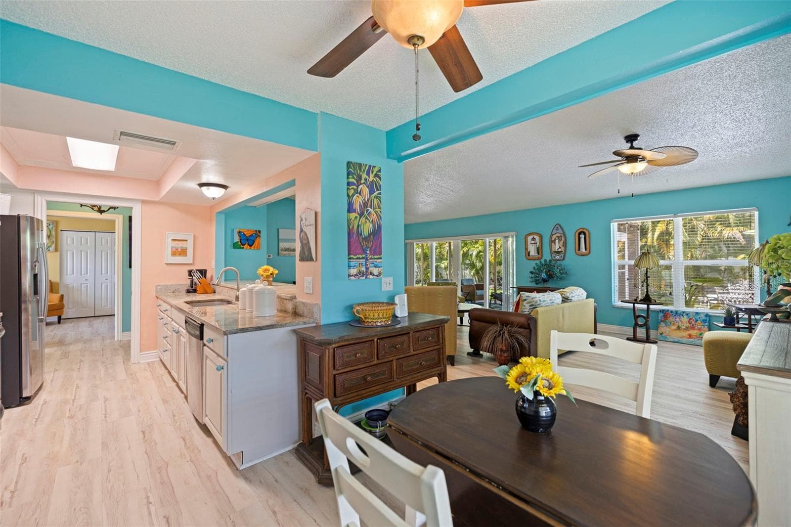 Single Family Residence at 201 58TH AVE S, ST PETERSBURG, photo 13 of 46