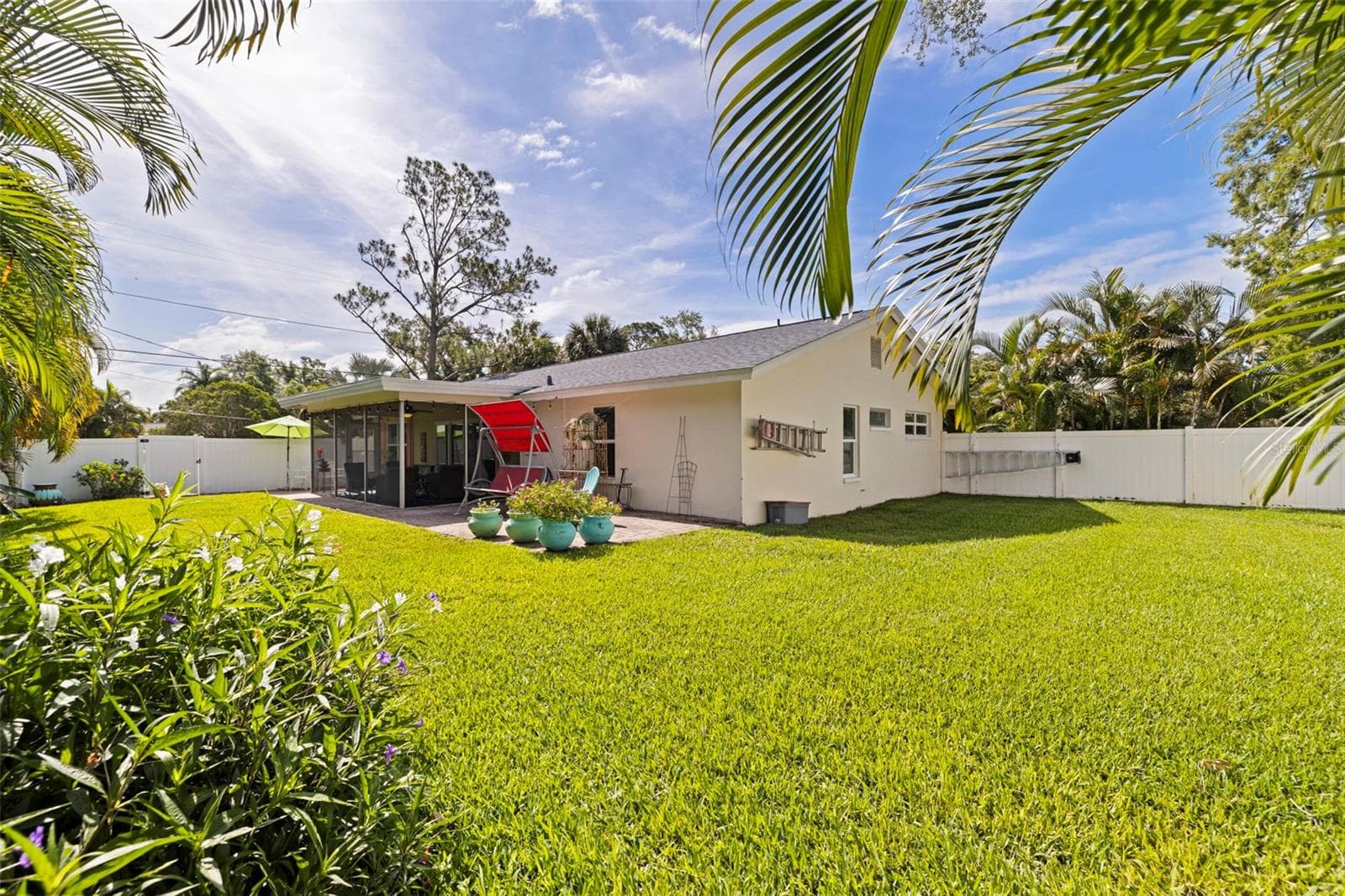 Single Family Residence at 201 58TH AVE S, ST PETERSBURG, photo 30 of 46