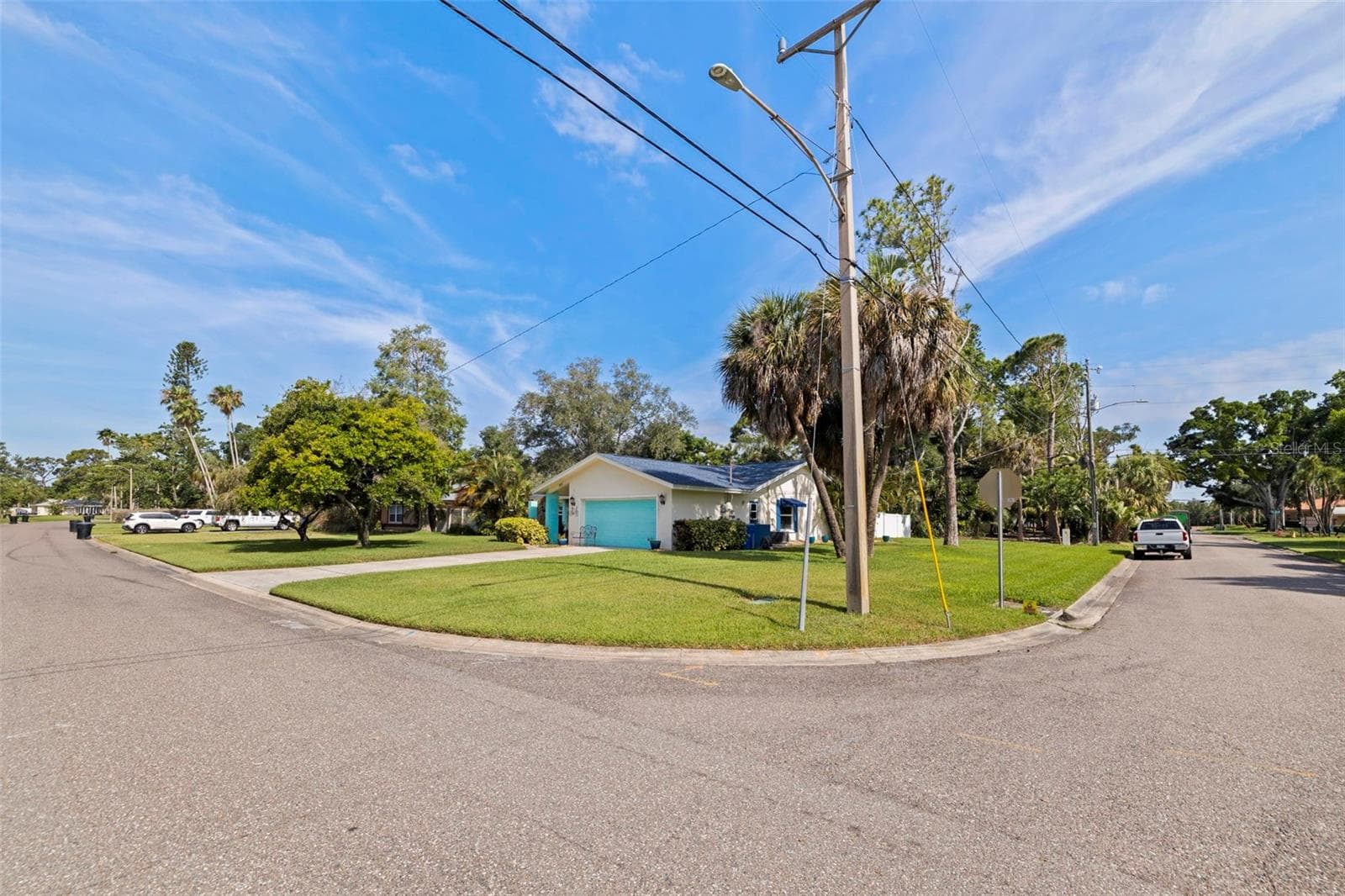 Single Family Residence at 201 58TH AVE S, ST PETERSBURG, photo 33 of 46