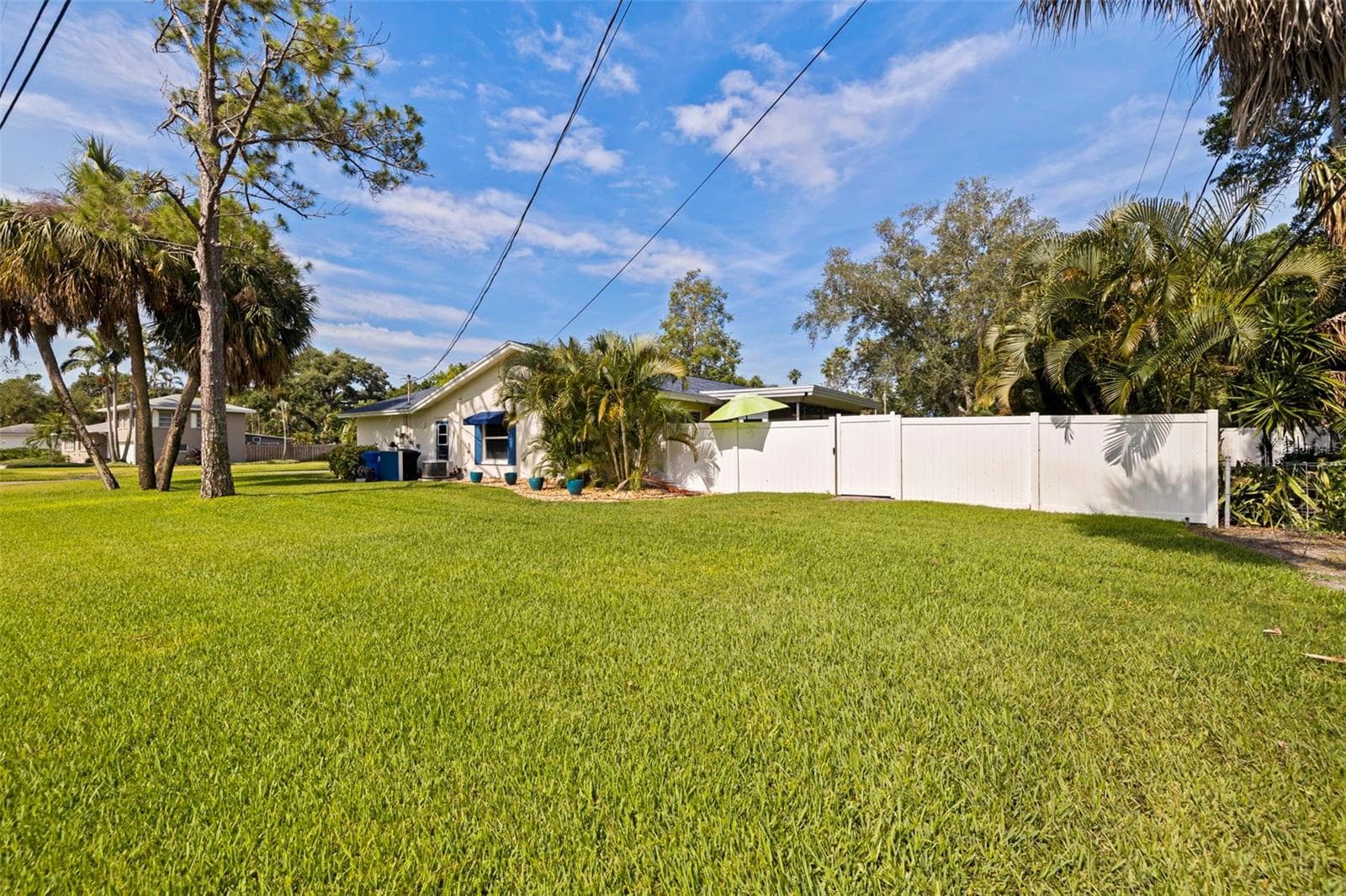 Single Family Residence at 201 58TH AVE S, ST PETERSBURG, photo 34 of 46
