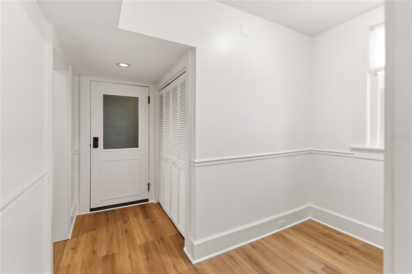 Entrance and dinette - 1221 N PALM AVE #202, SARASOTA