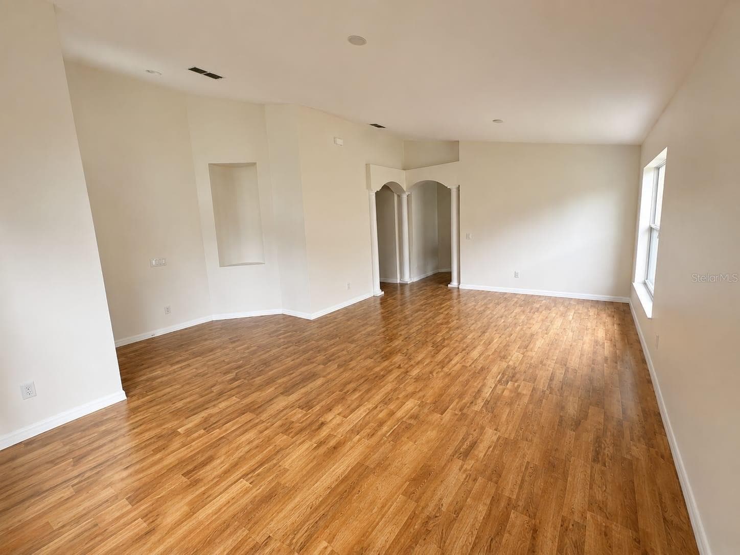 Single Family Residence at 9006 VERONA SOUND WAY, ORLANDO, photo 11 of 61