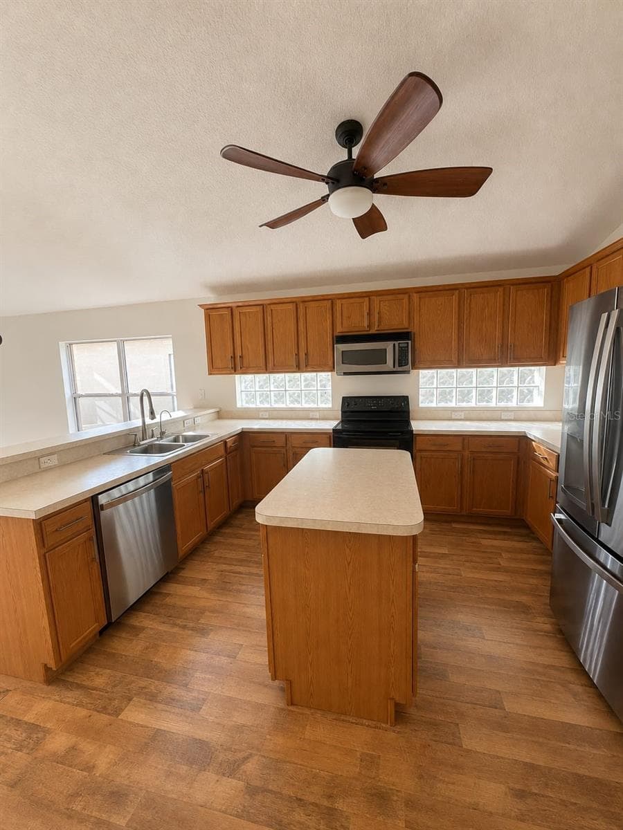 Single Family Residence at 9006 VERONA SOUND WAY, ORLANDO, photo 17 of 61