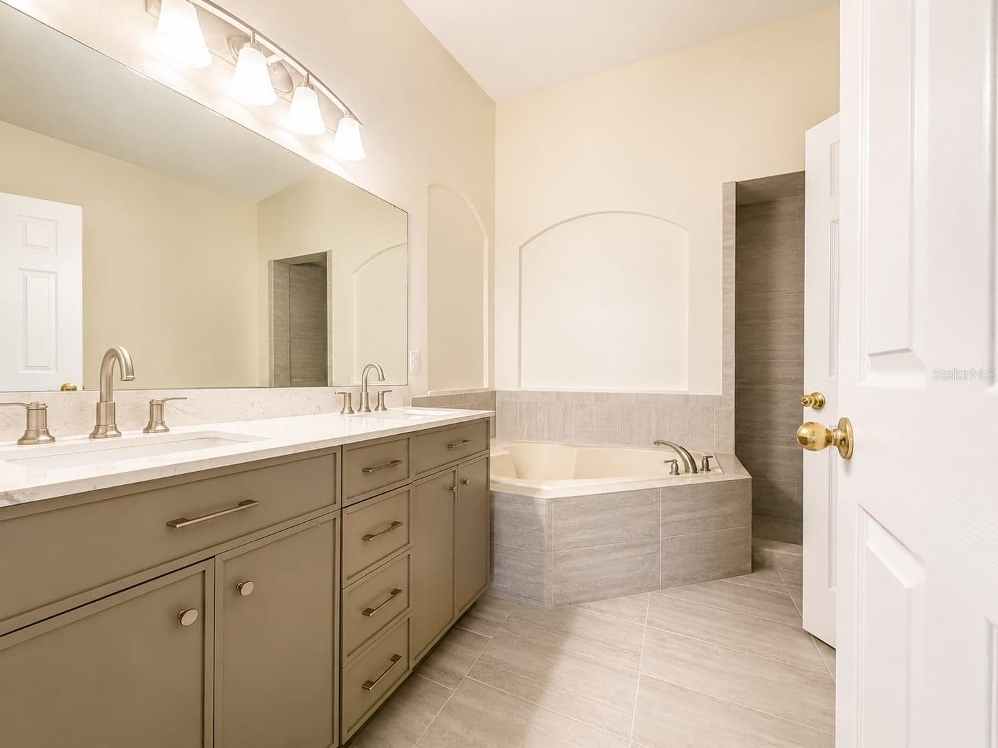 Single Family Residence at 9006 VERONA SOUND WAY, ORLANDO, photo 31 of 61