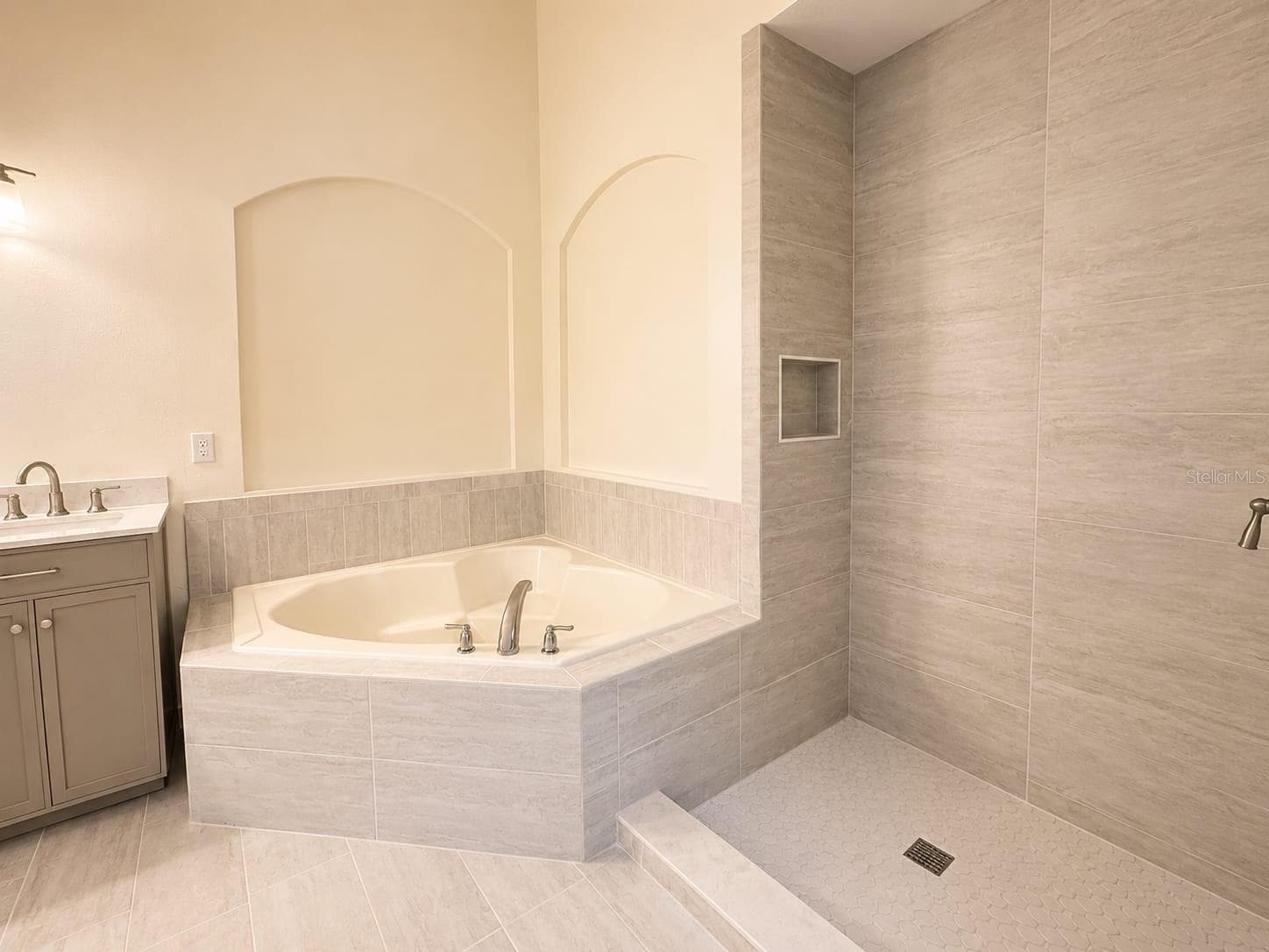 Single Family Residence at 9006 VERONA SOUND WAY, ORLANDO, photo 33 of 61