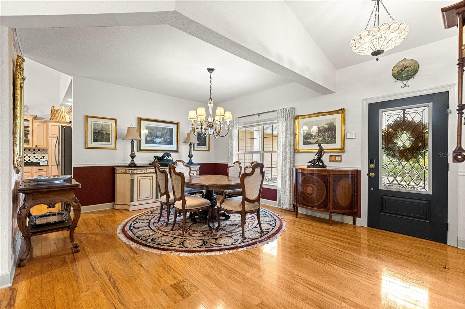 BEAUTIFUL OAK FLOORING - 9041 SW 14TH AVE, OCALA