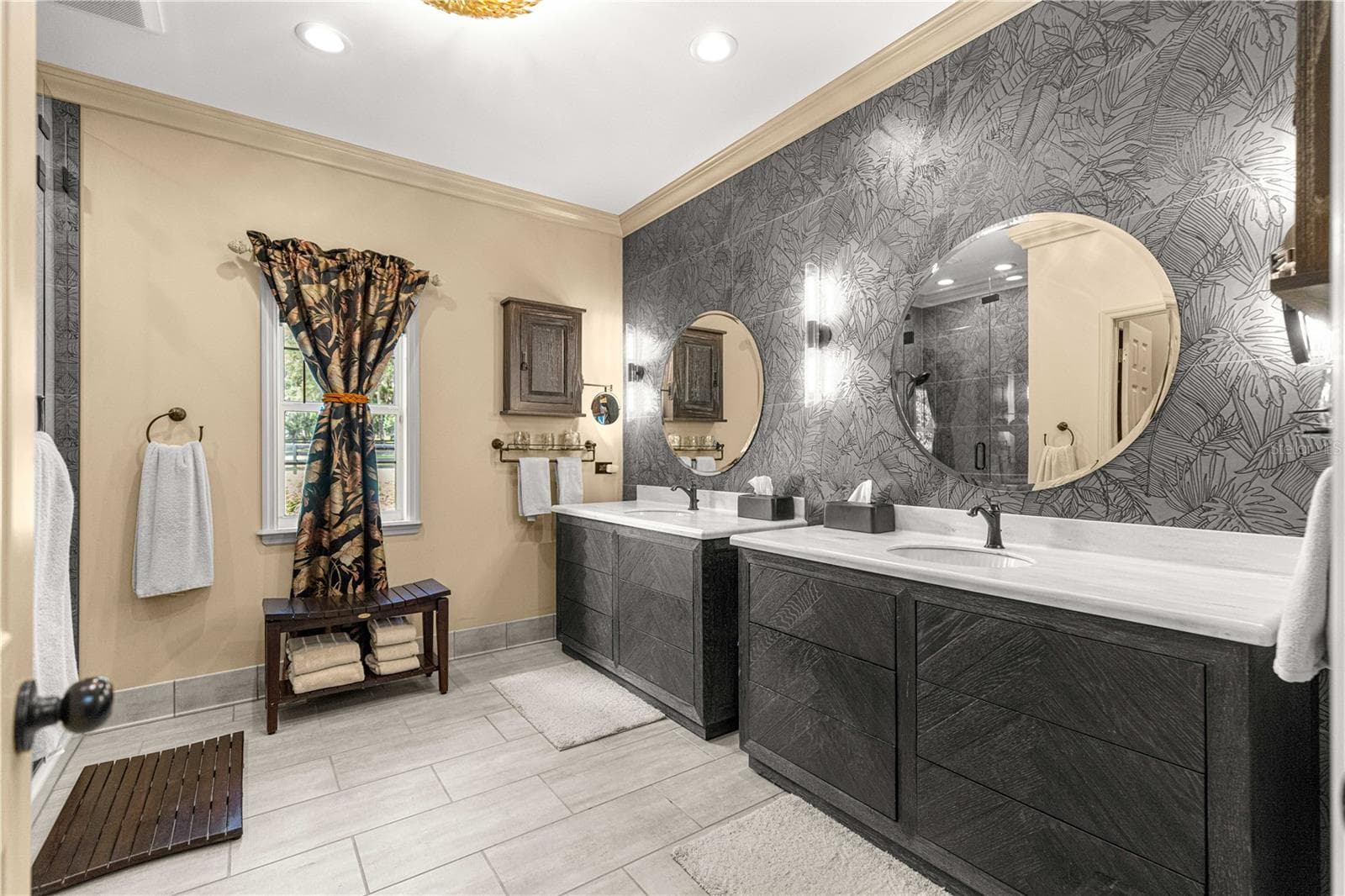 MASTER BATH W/HEATED FLOOR - 9041 SW 14TH AVE, OCALA