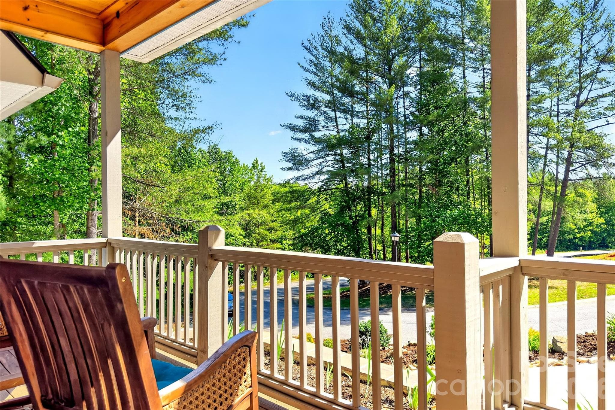 Single Family Residence at 225 Henrys Glen Drive, Morganton, photo 8 of 47