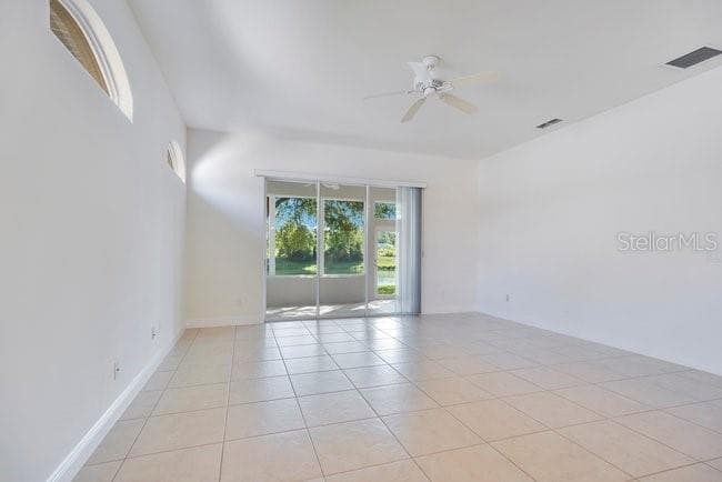 Half Duplex at 208 LAMONTE POINT CT, DEBARY, photo 8 of 47
