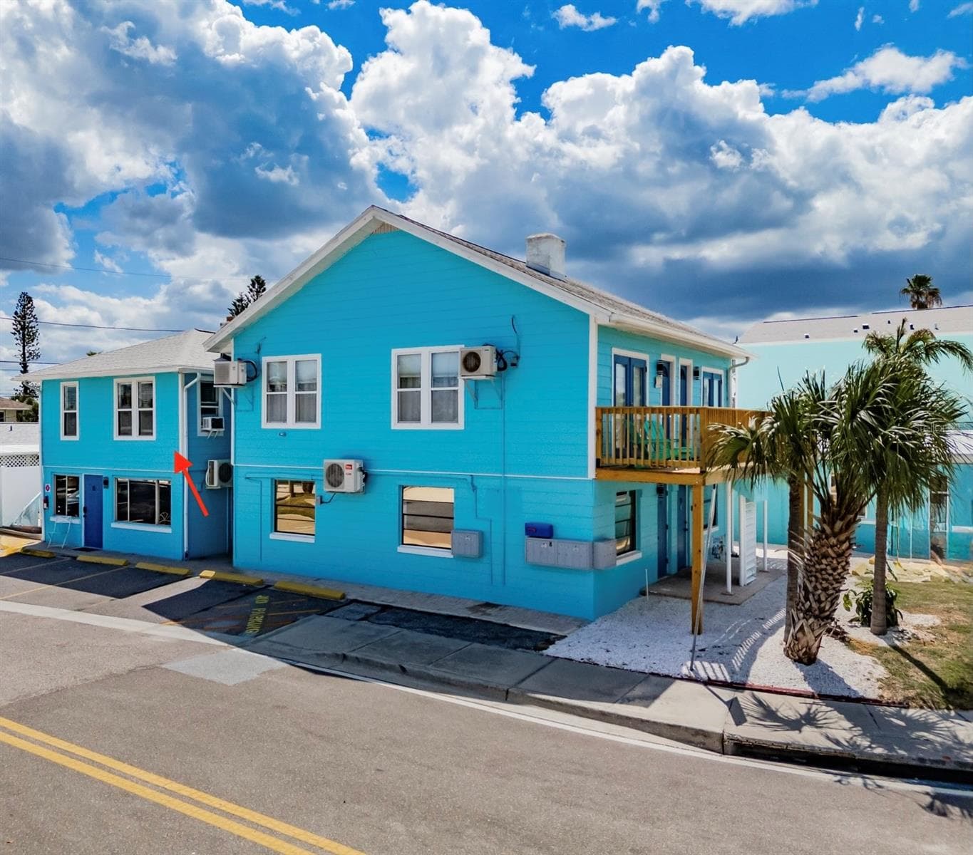 Condo - Hotel at 13343 GULF BLVD #14, MADEIRA BEACH, photo 4 of 34