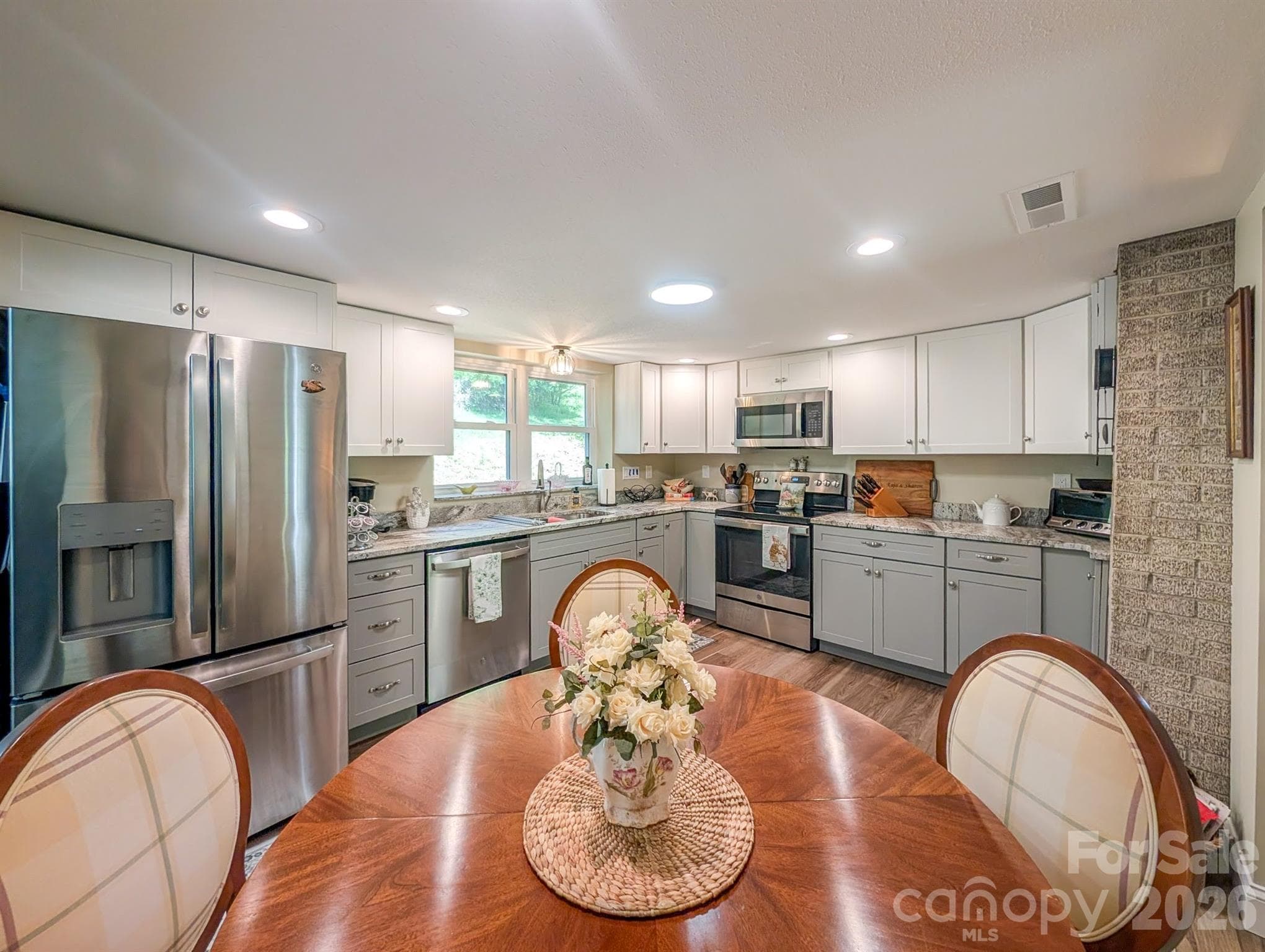 Single Family Residence at Green Mountain, photo 11 of 33